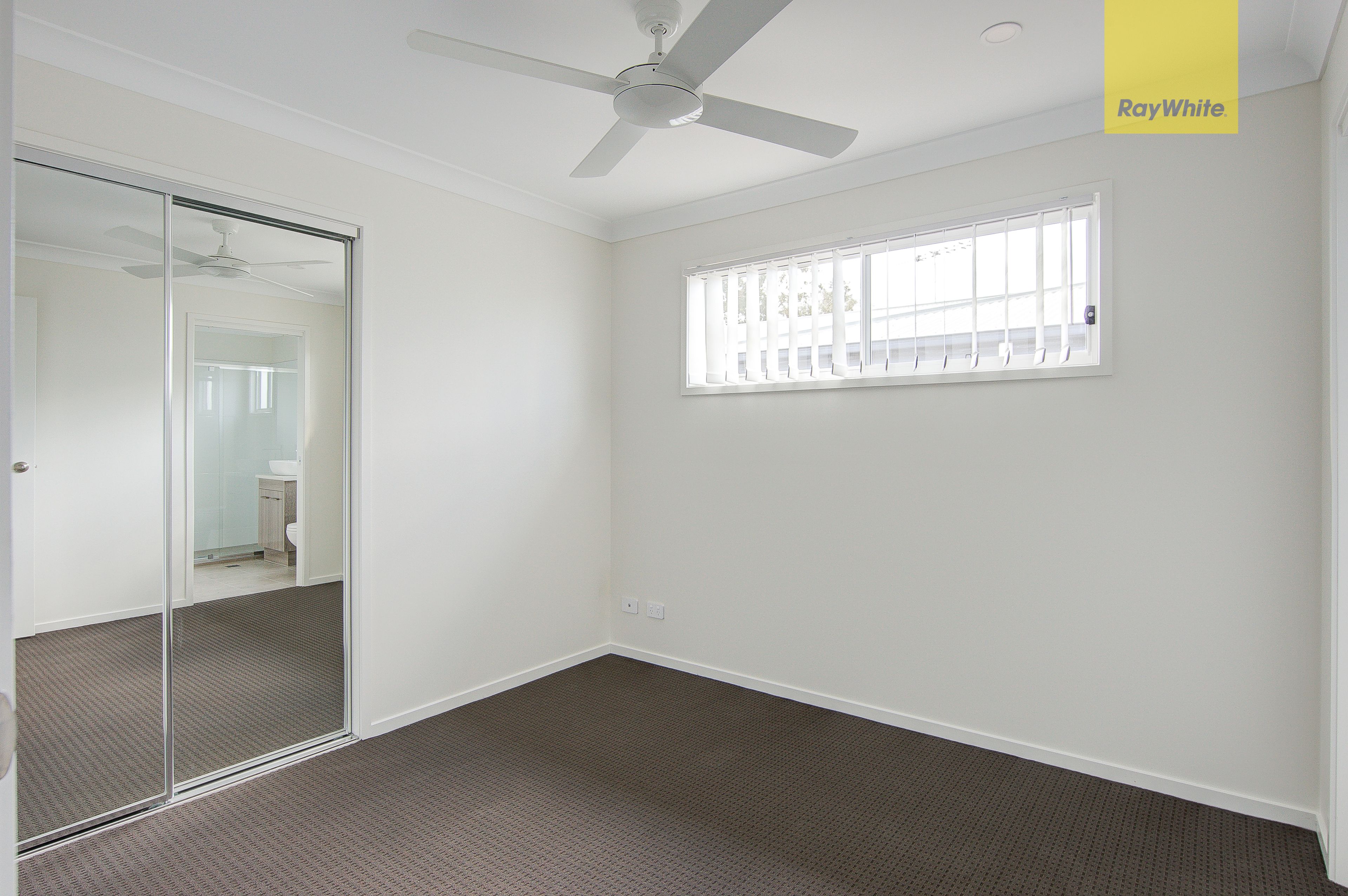 2/6 Chikameena Street, Logan Reserve, QLD 4133