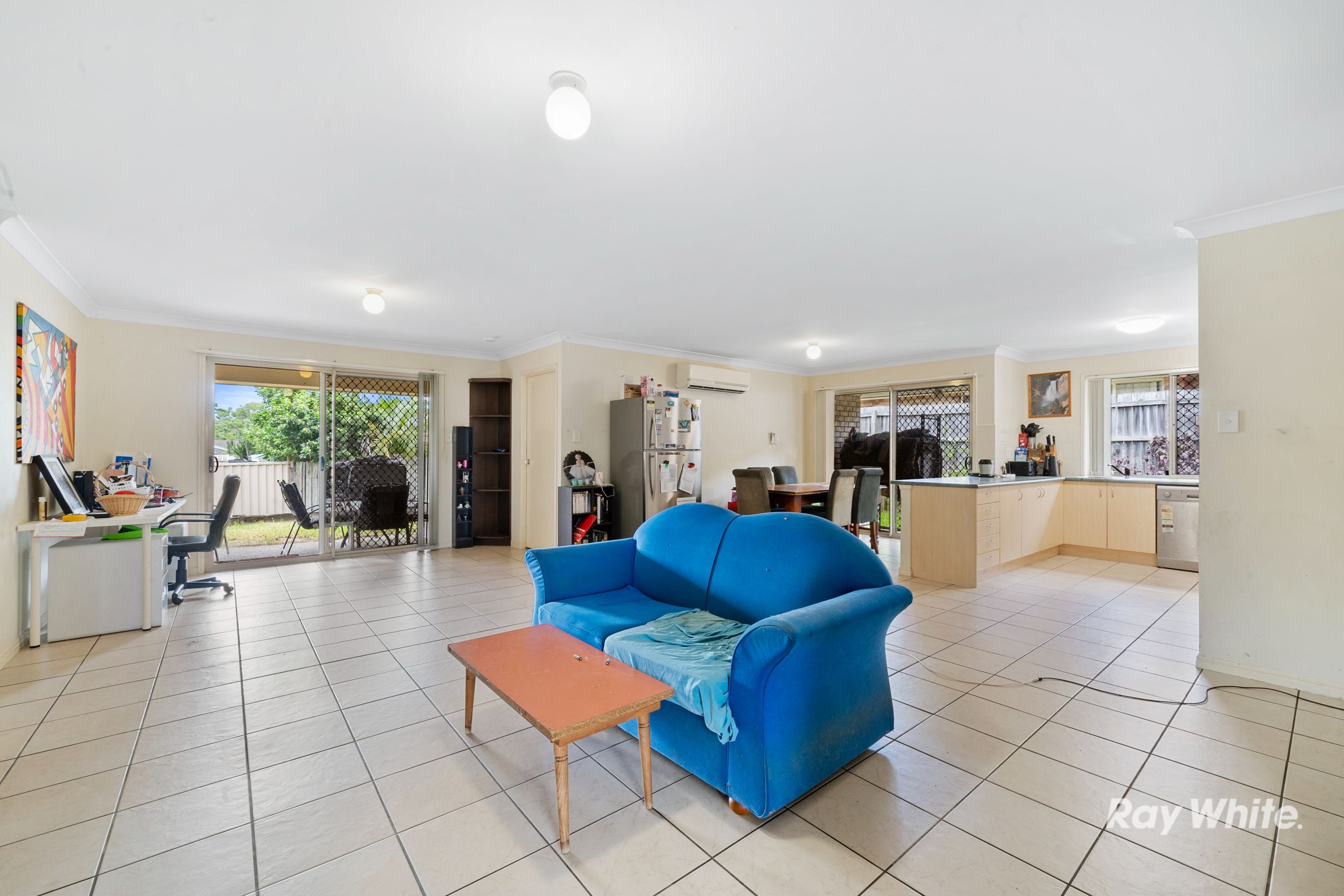 4 Rachel Drive, Crestmead, QLD 4132