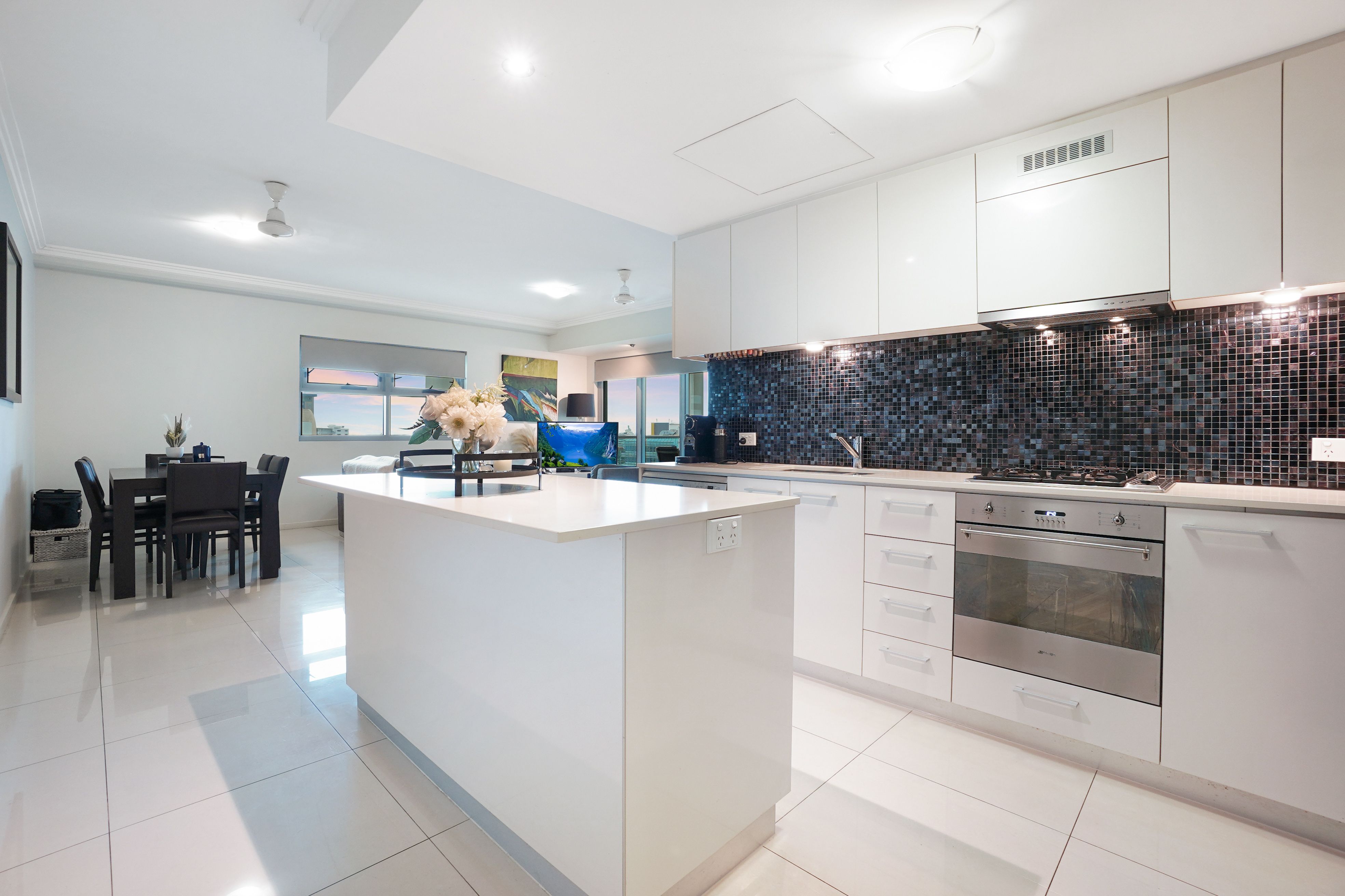 1005/102 Esplanade, DARWIN CITY, NT 0800