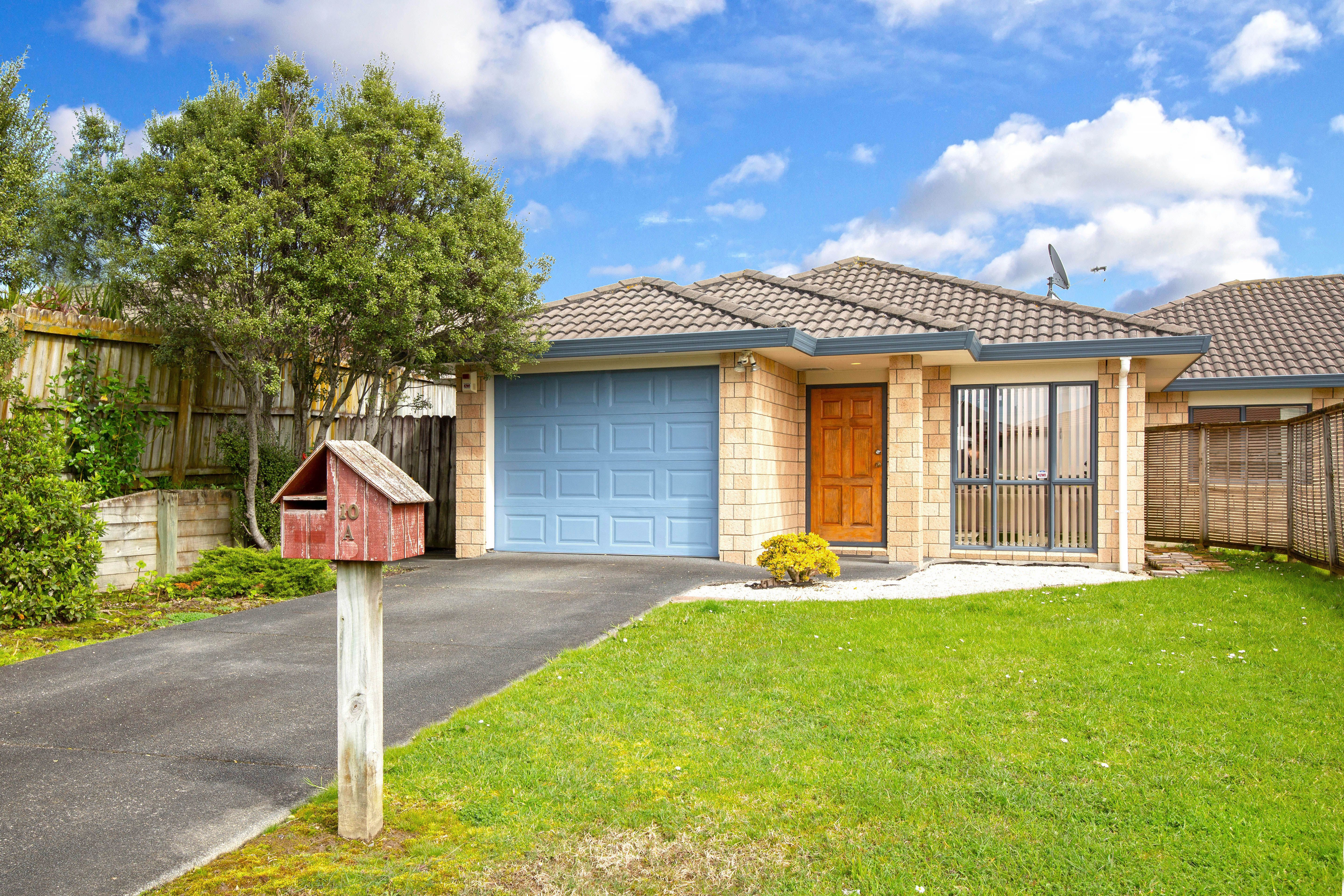 10 Teelin Place, Flat Bush, Manukau City