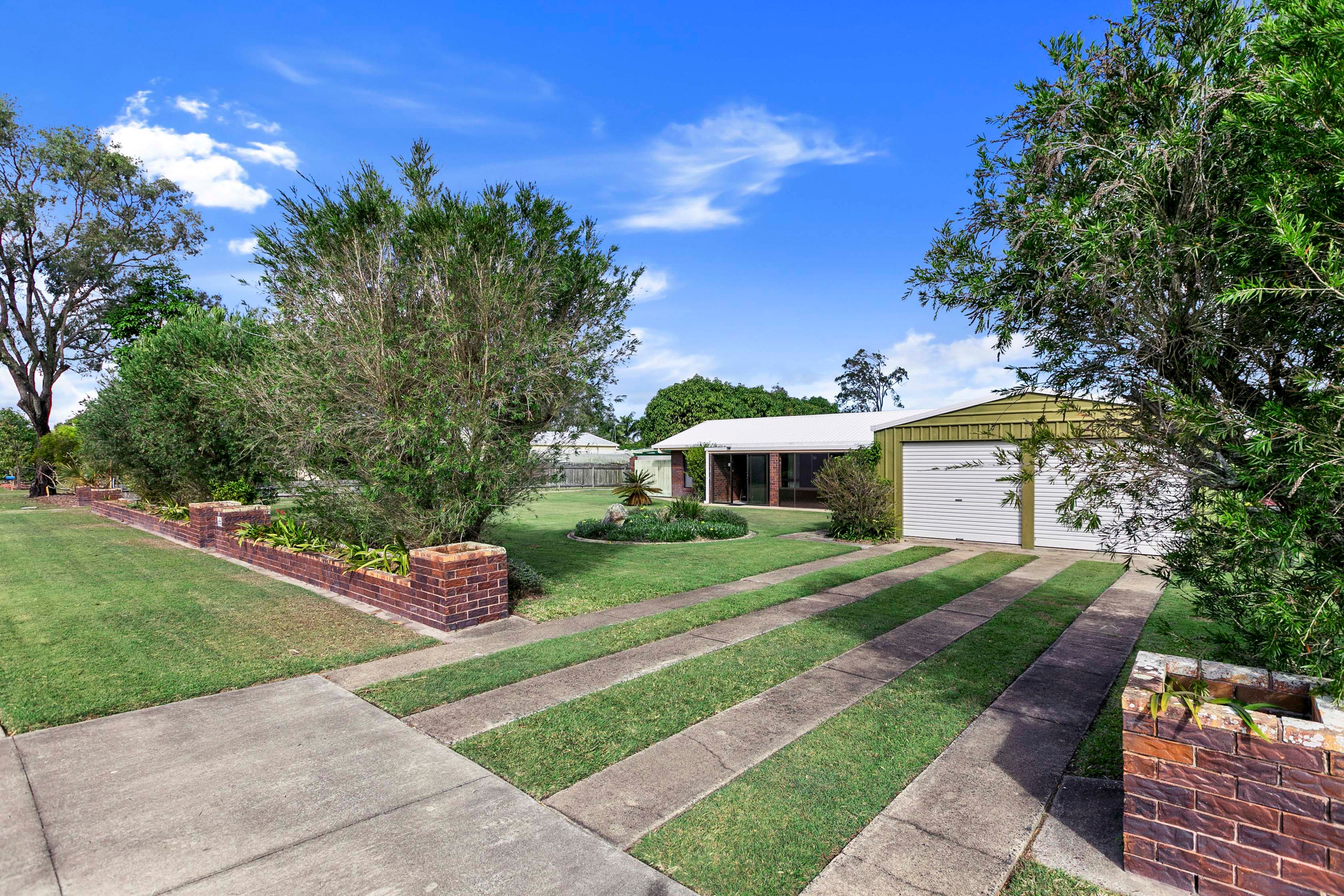 27-29 Orchid Avenue, Urangan, QLD 4655