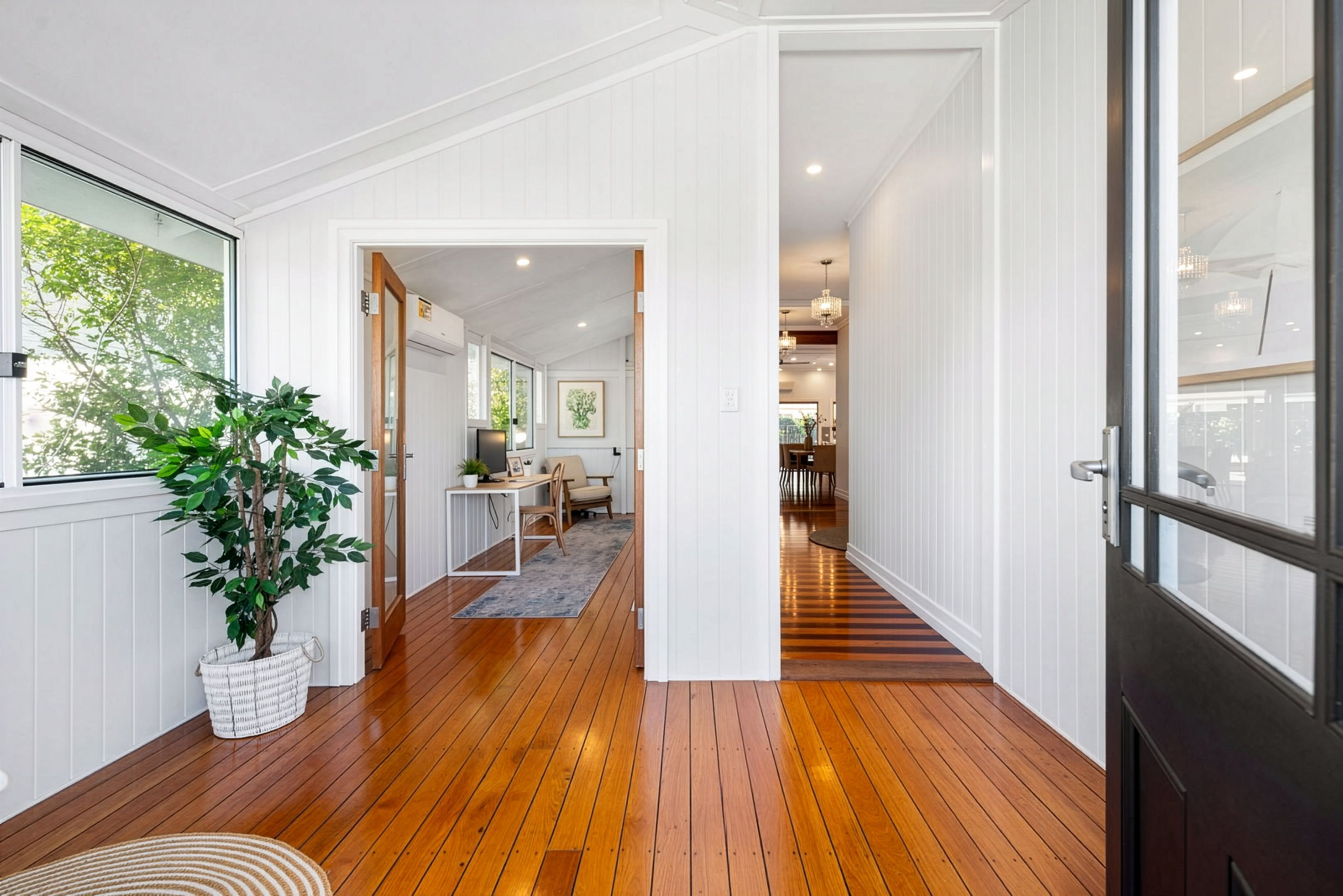 56 Kennington Road — photo 3 of 26