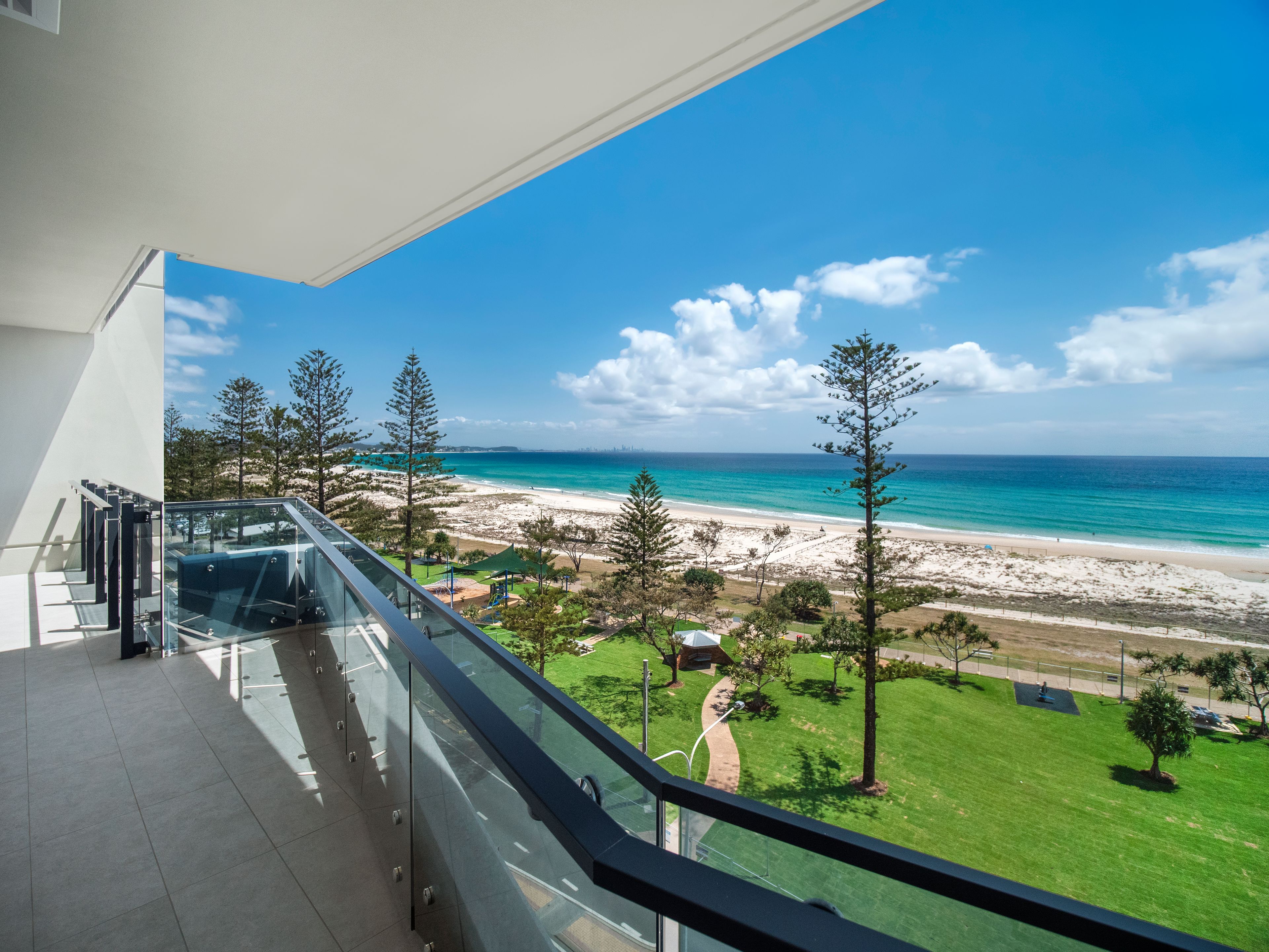 76 Musgrave Street 'Iconic', Coolangatta QLD 4225
