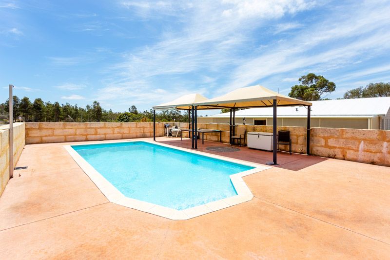 748 Ocean Farm Drive, Nilgen, WA 6044