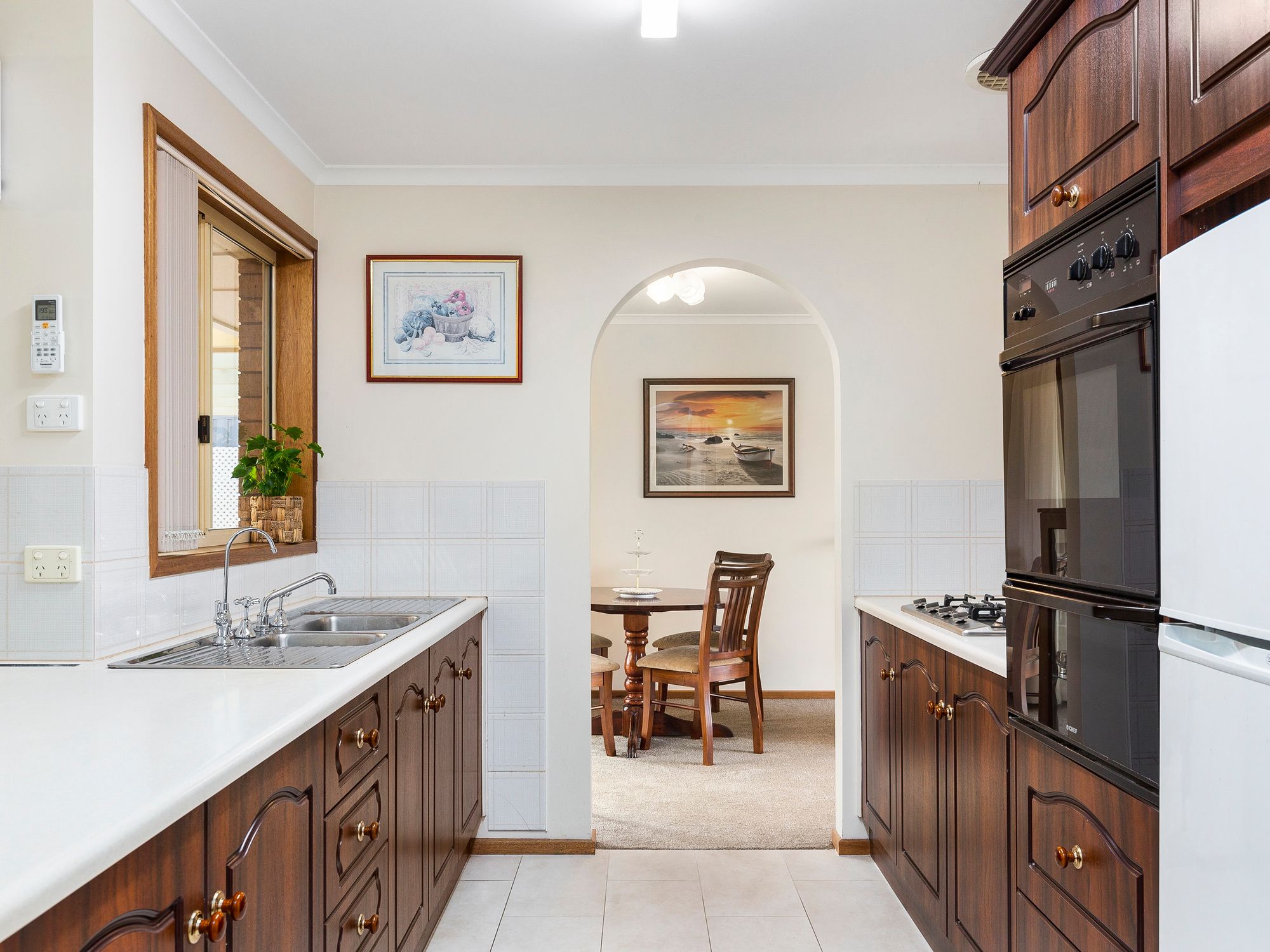 8 Bendigo Close, Trott Park, SA 5158