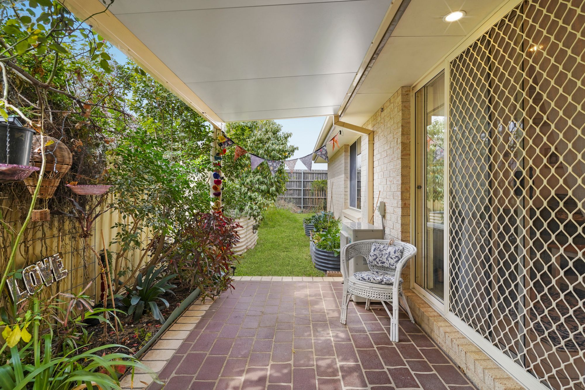 51 COLLINS Street — photo 17 of 21