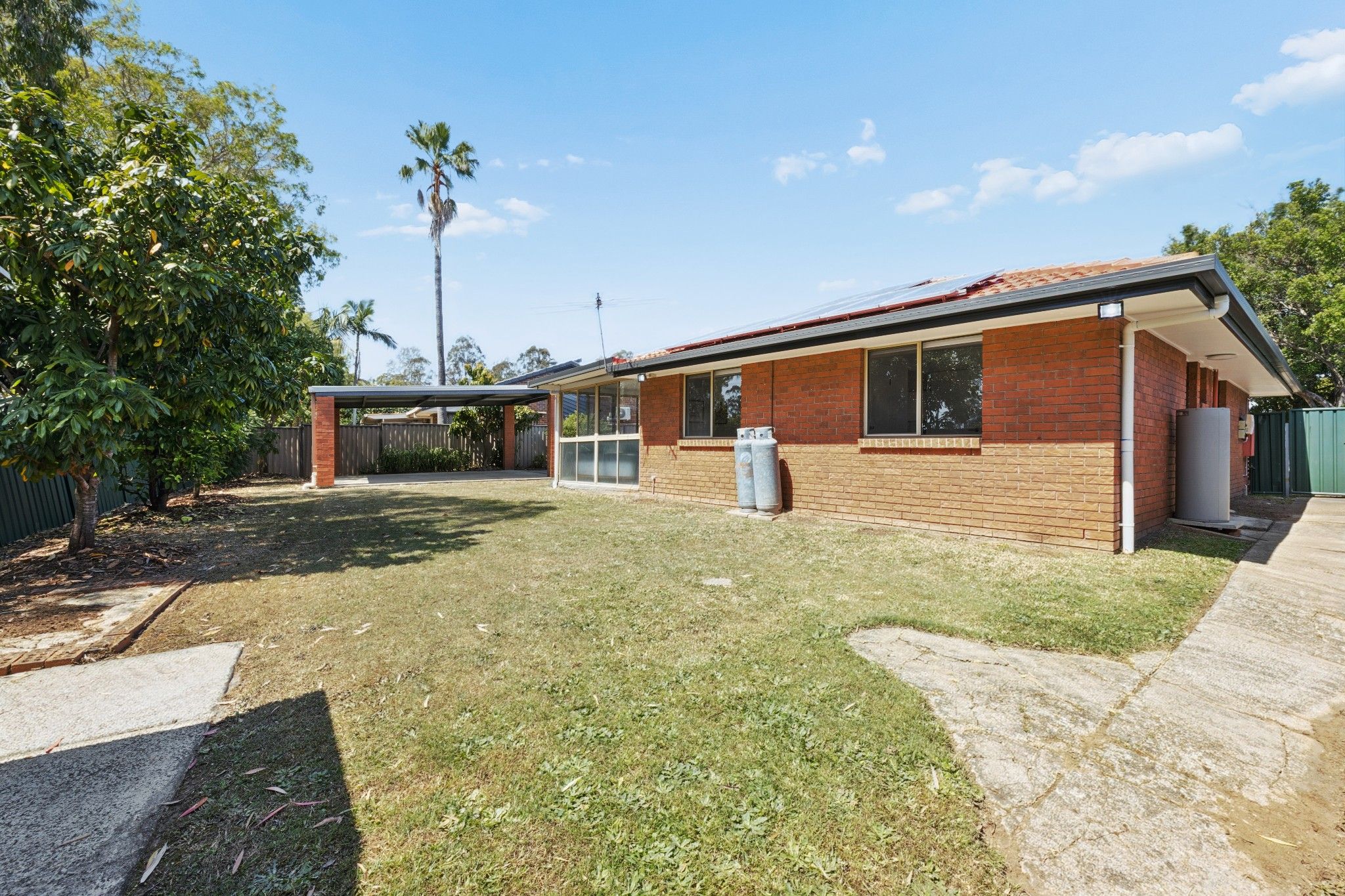 32 Tanglewood Street — photo 14 of 19