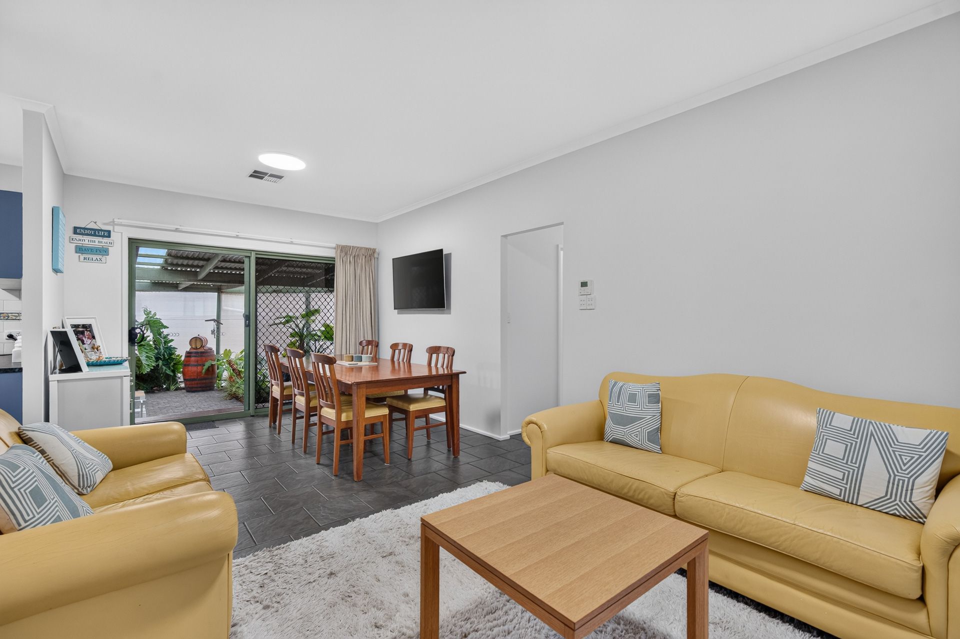 16 Golding Street — photo 8 of 30
