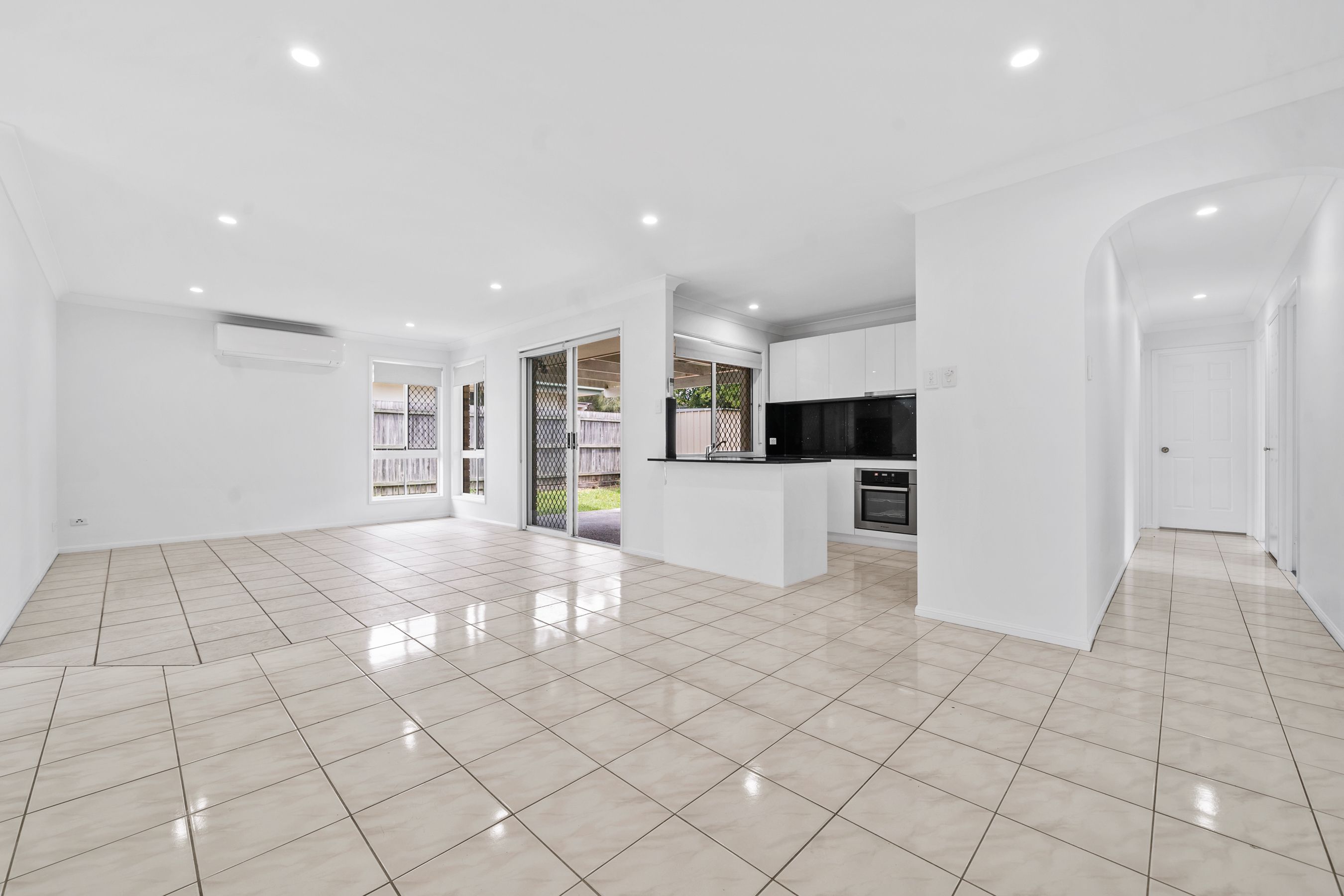 12 Vernon Court, Heritage Park, QLD 4118