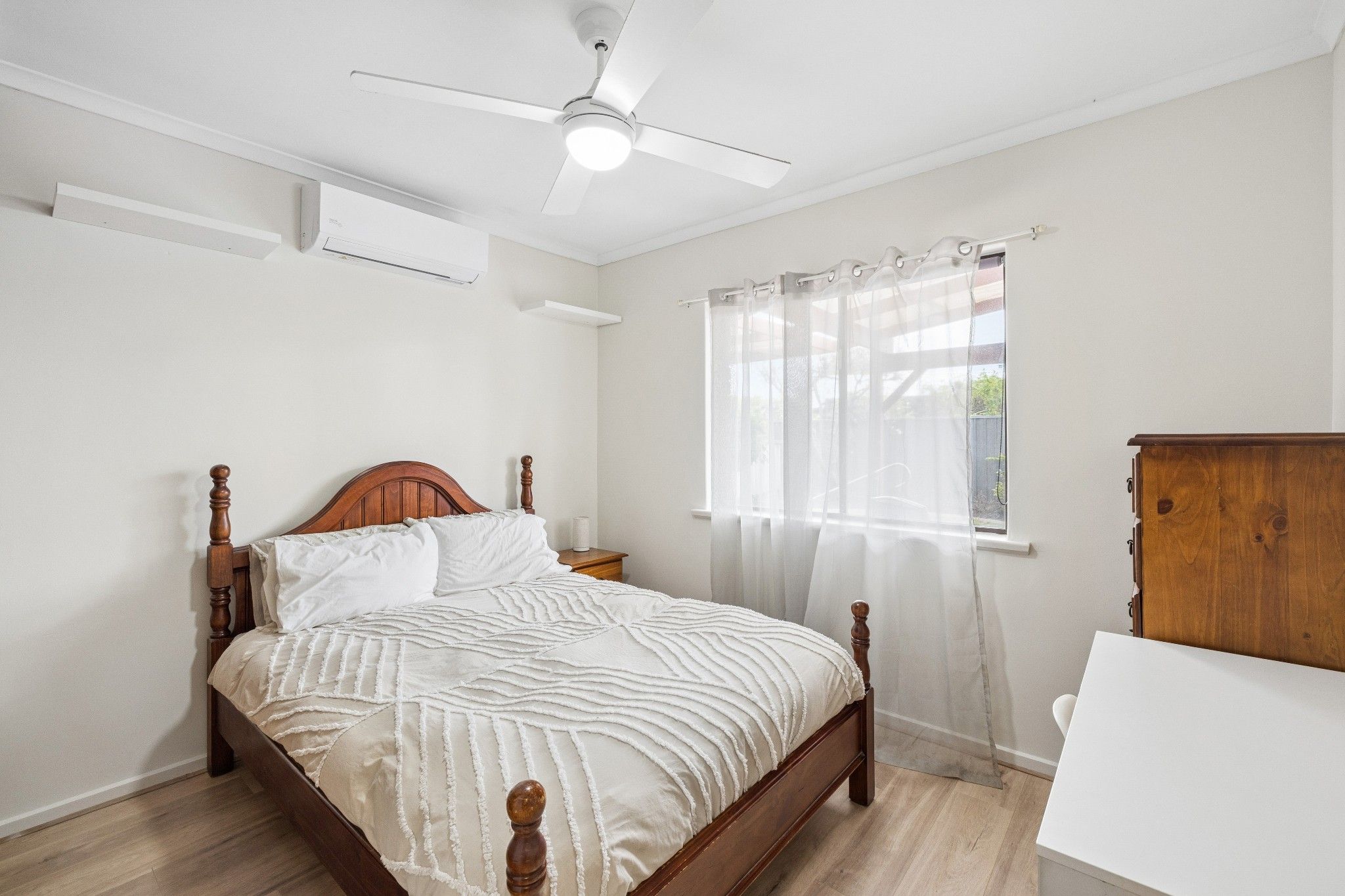 33 Masters Avenue — photo 10 of 19