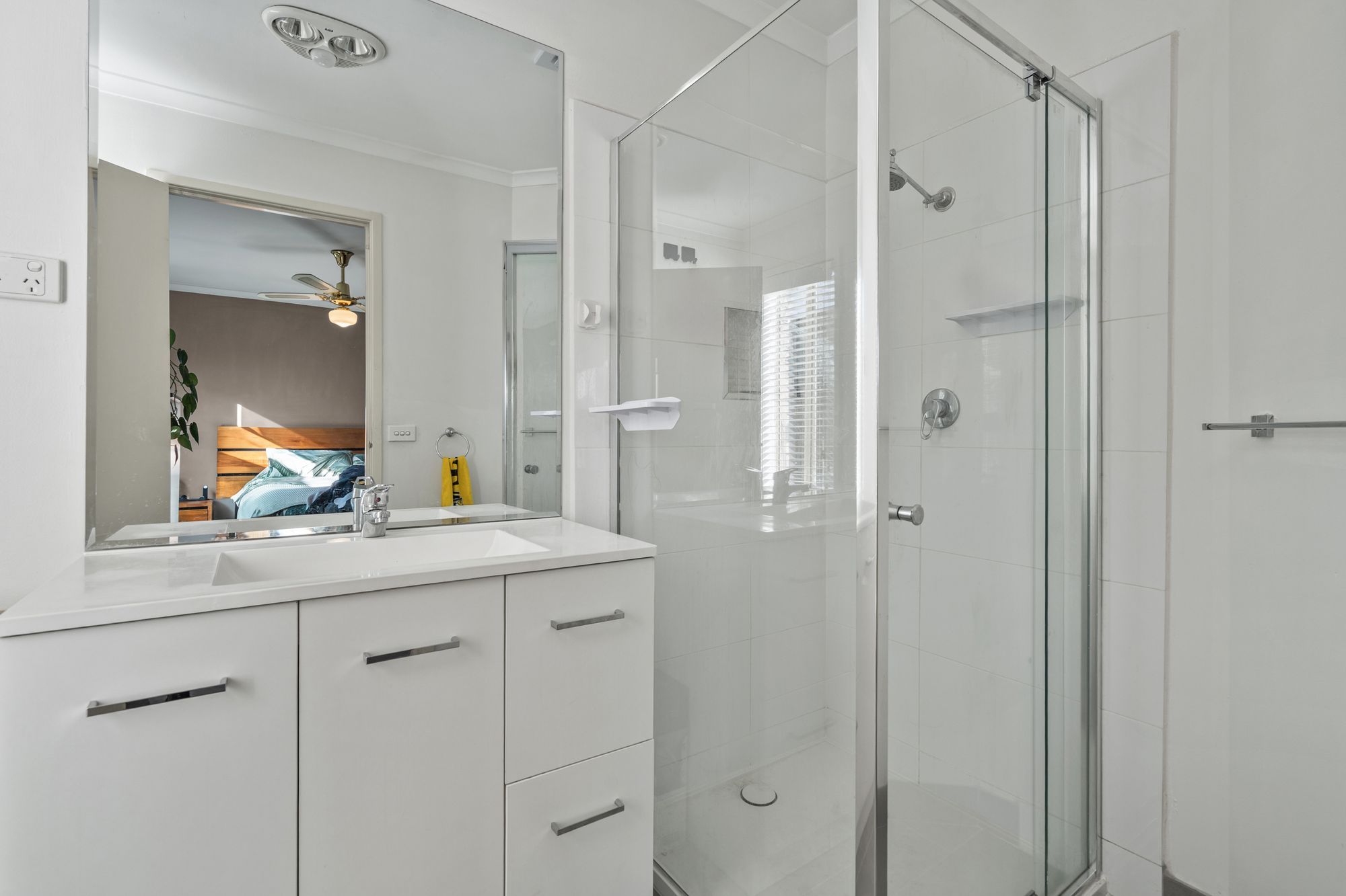 12 Lisburn Way — photo 8 of 15