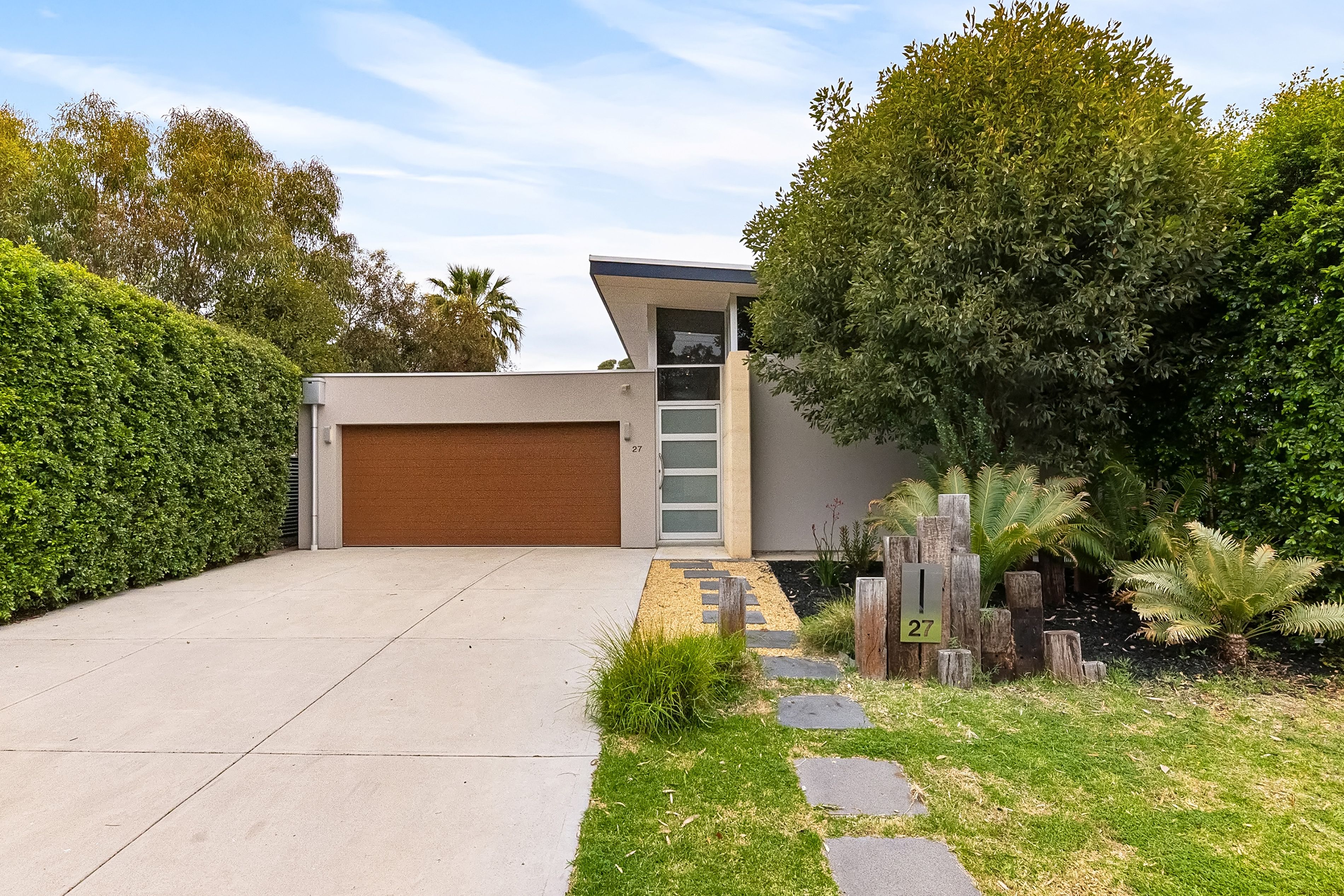 27 Apalie Drive, Modbury, SA 5092
