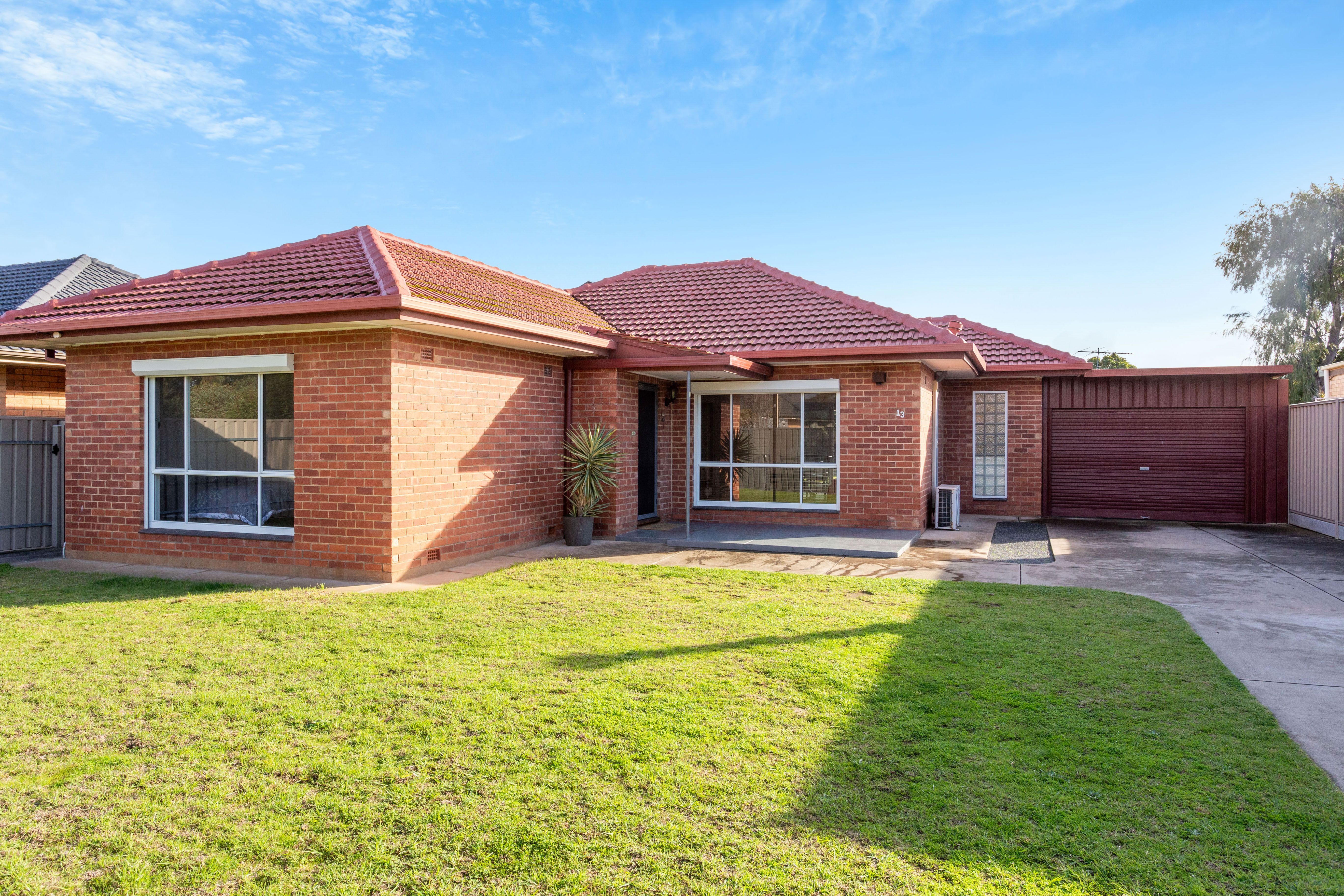 13 Deepdene Avenue, Mitchell Park SA 5043