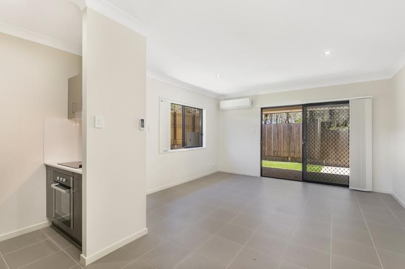 4b Peto Place, Bellbird Park, QLD 4300