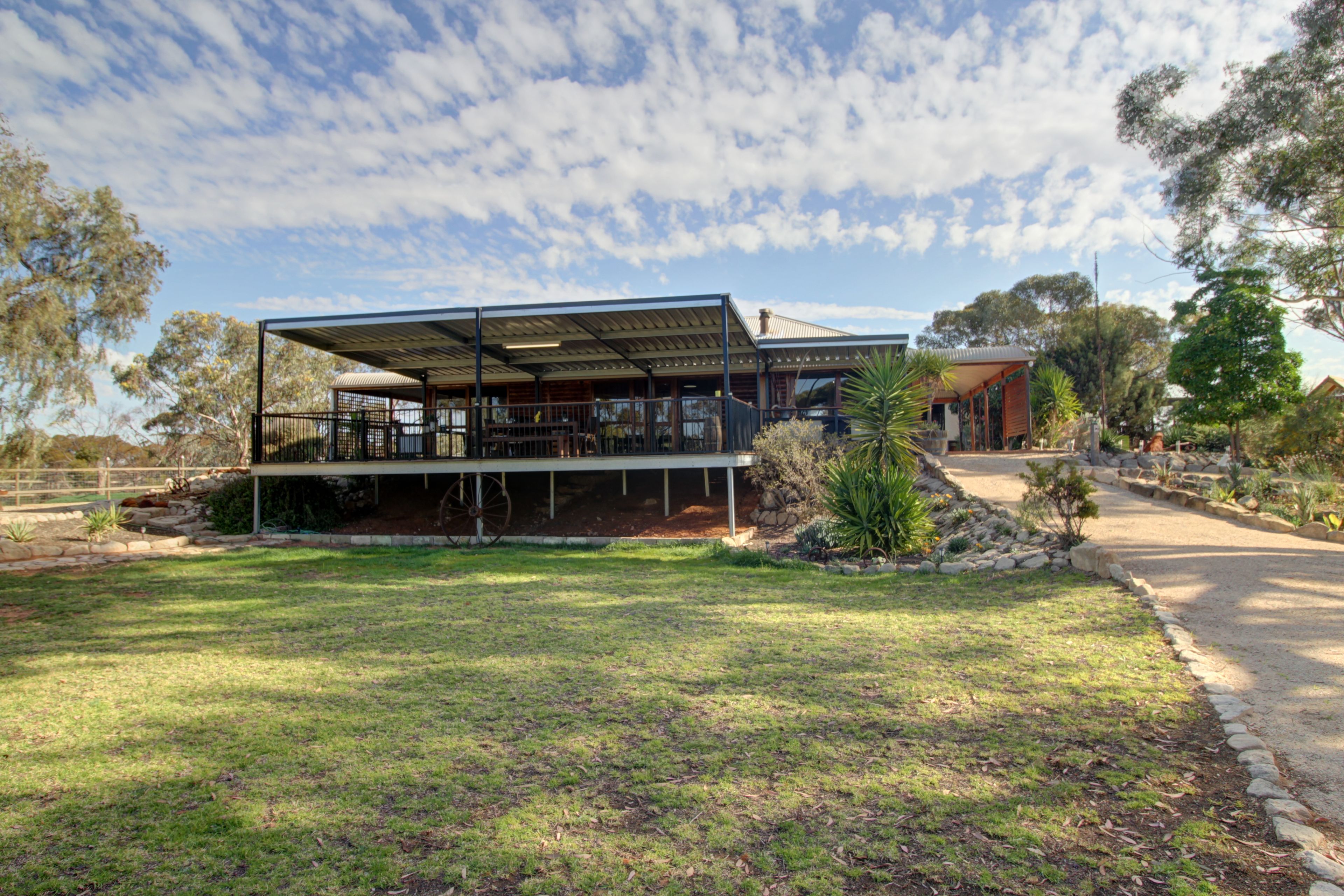 19042A Sturt Highway, Monash, SA 5342