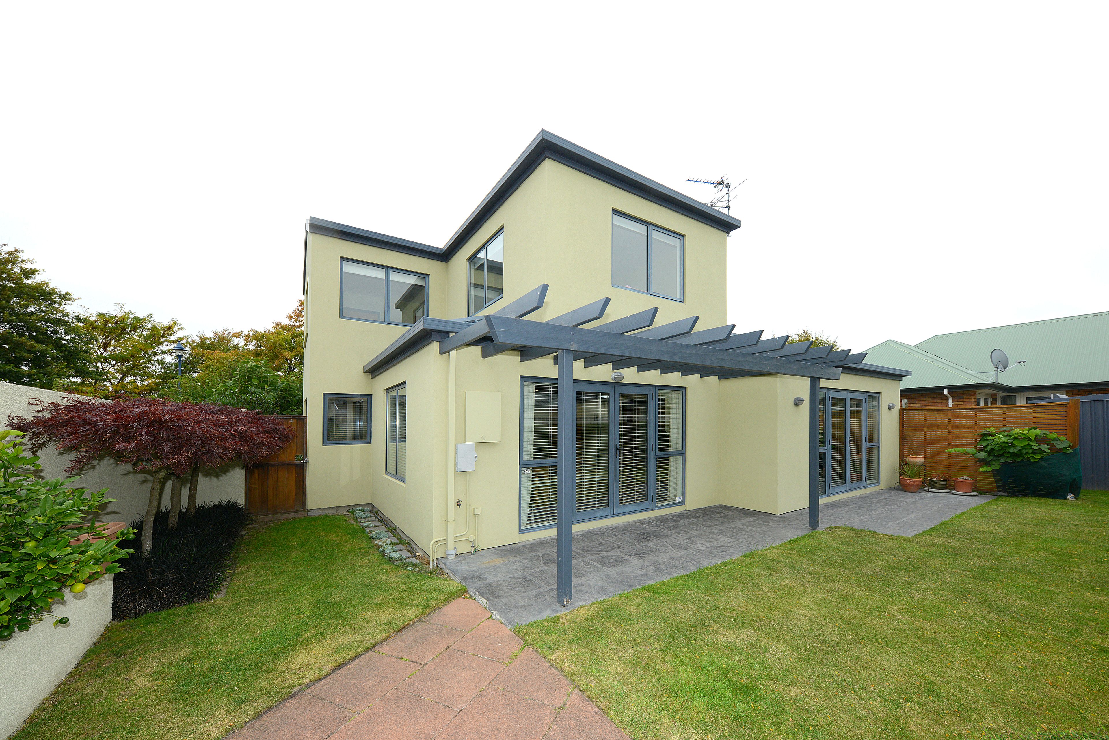 8 Chesterfield Mews, Russley, Christchurch City