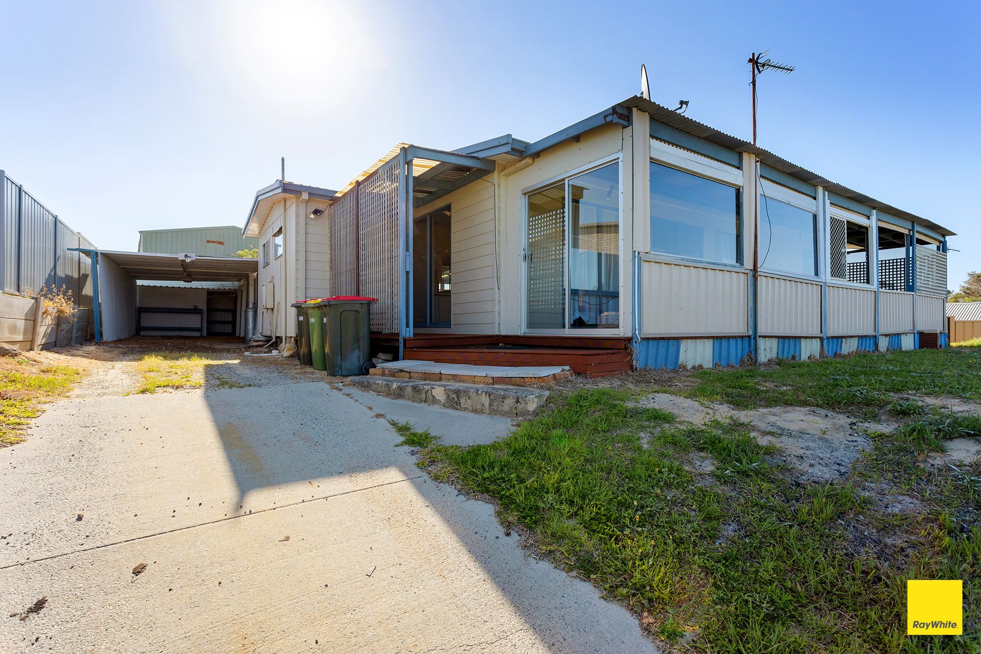 17 JONES Street, Ledge Point, WA 6043