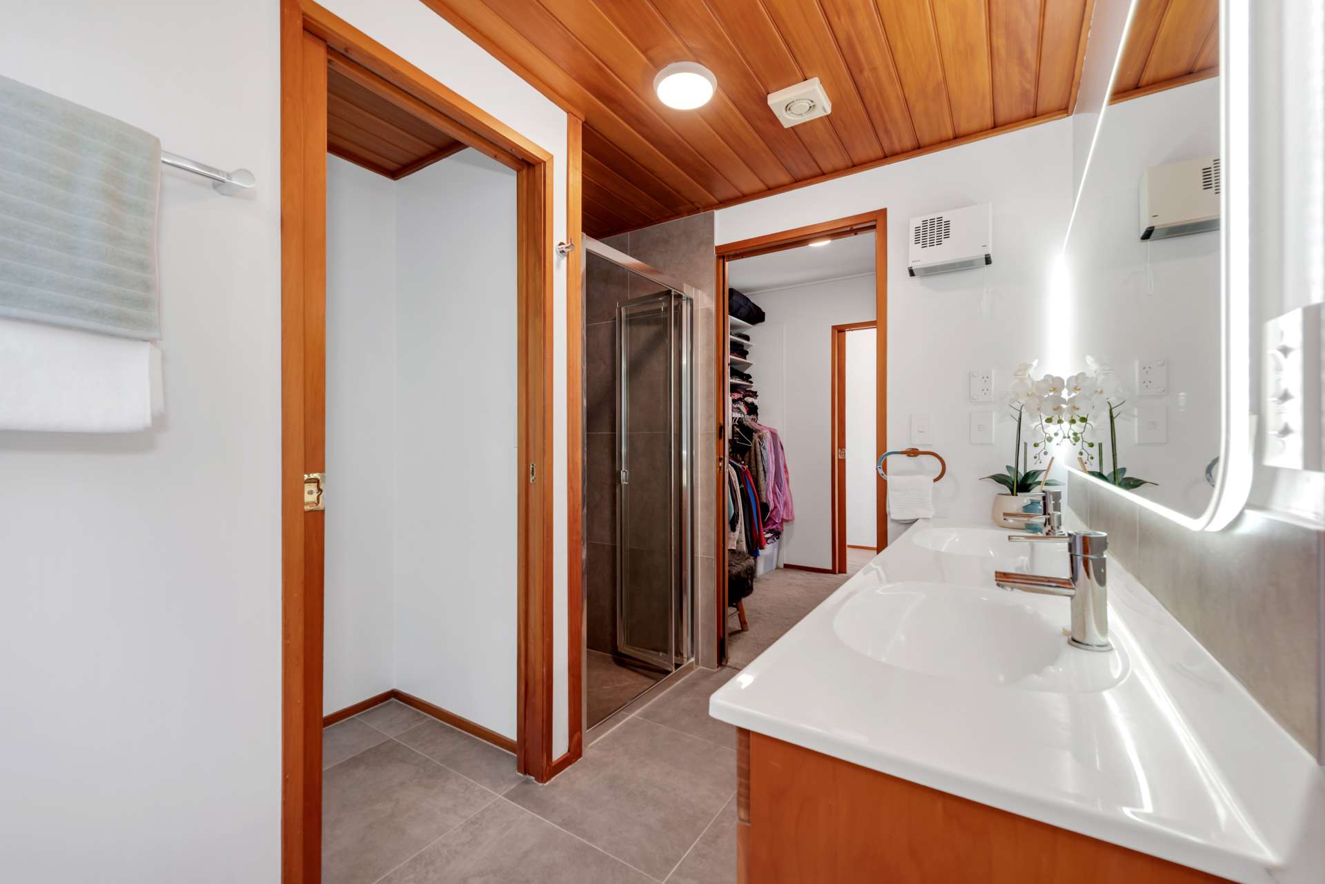 4 Dorrington Place photo 39