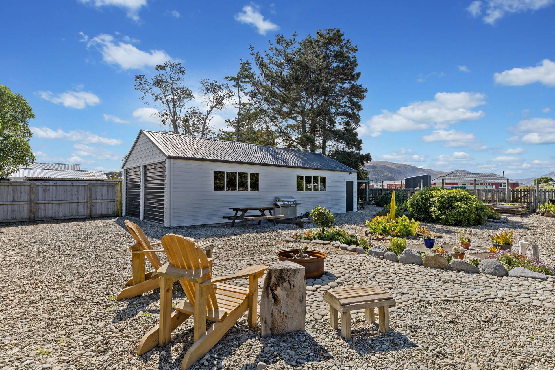 127 Poranui Beach Road photo 21