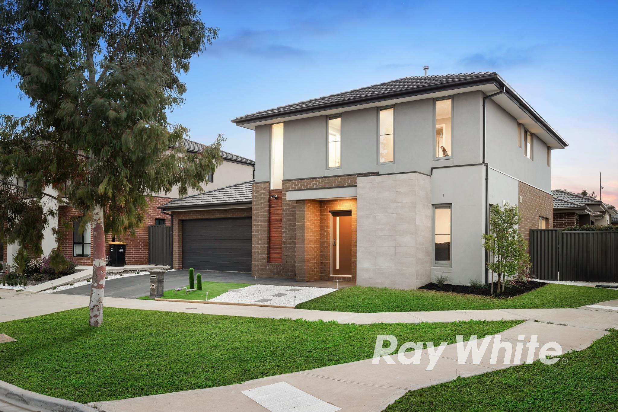 37 Creekwood Way, COBBLEBANK VIC 3338