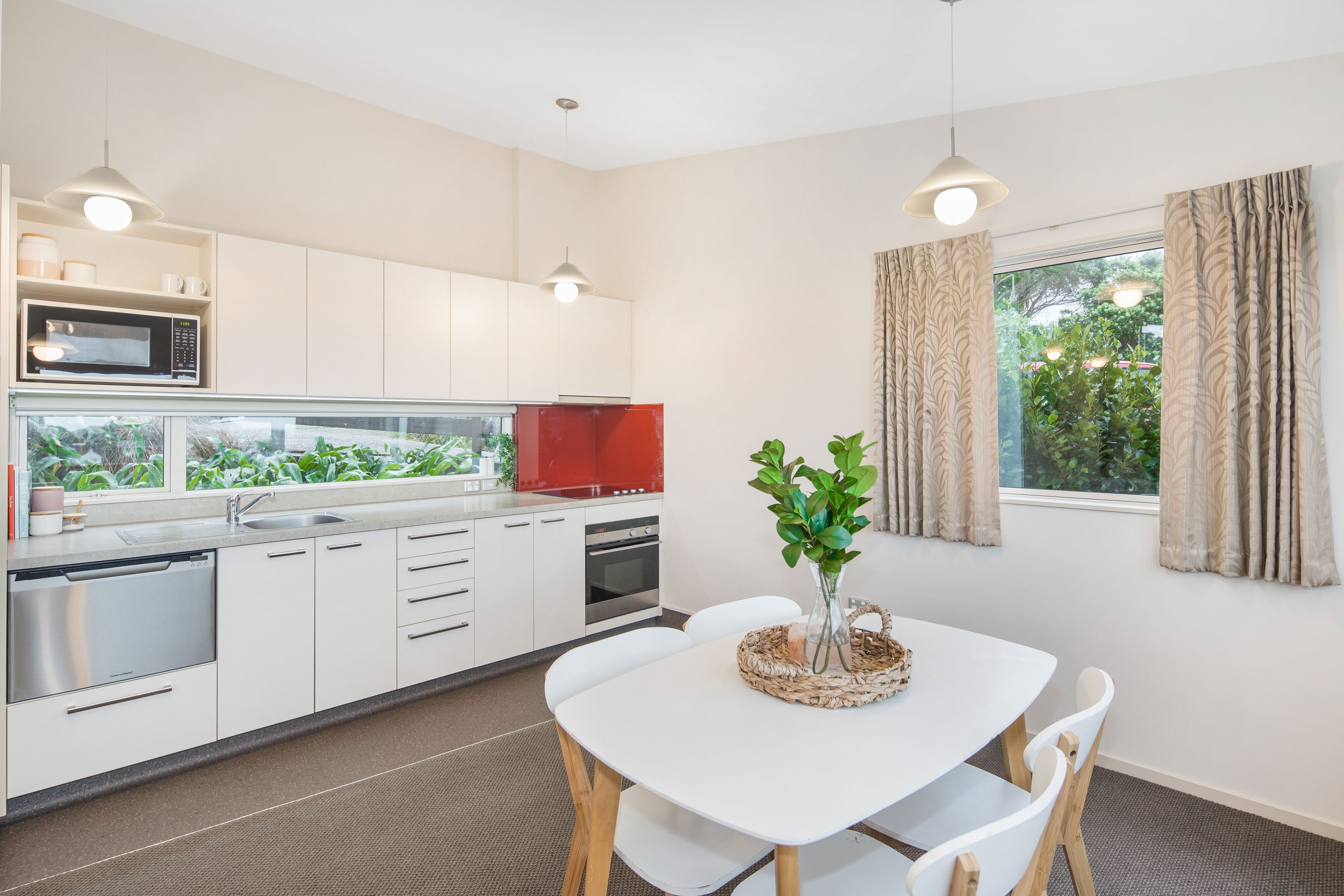 6 Wrights Hill Road, Karori, Wellington City