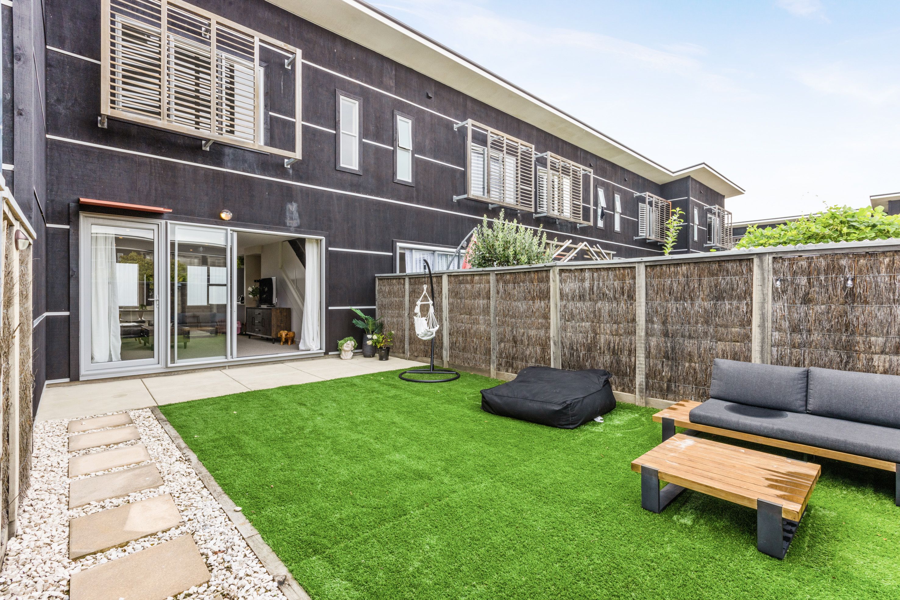 29/9 Humber Street, Pandora, Napier City 4110 Sold Apartment Ray