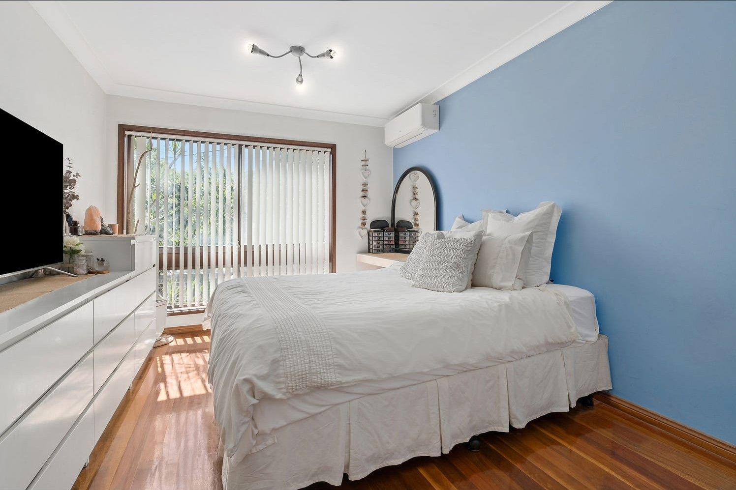 346 Marion Street — photo 8 of 13