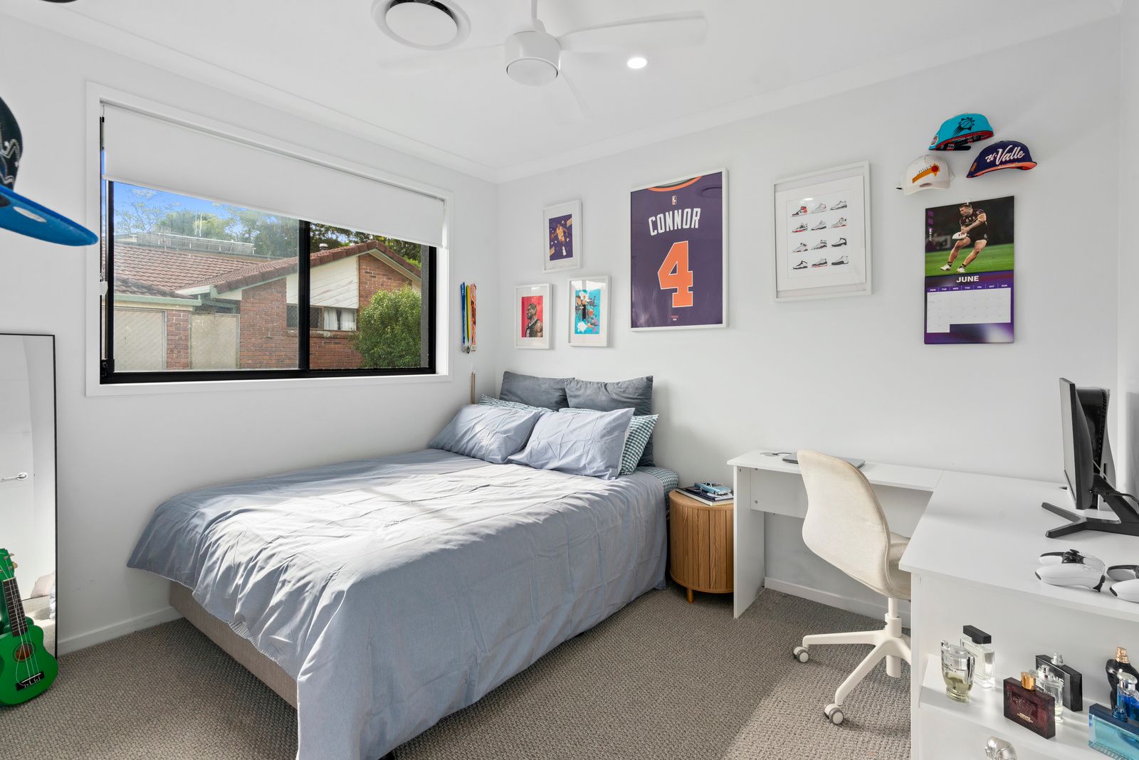 6 Taperell Drive — photo 12 of 15