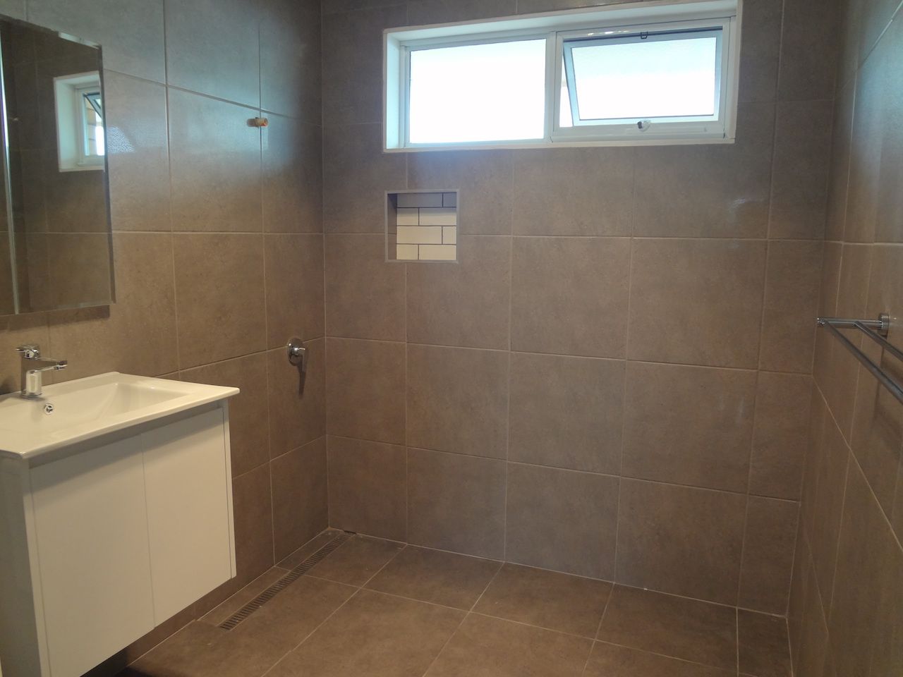 51 Hopetoun Road — photo 5 of 8