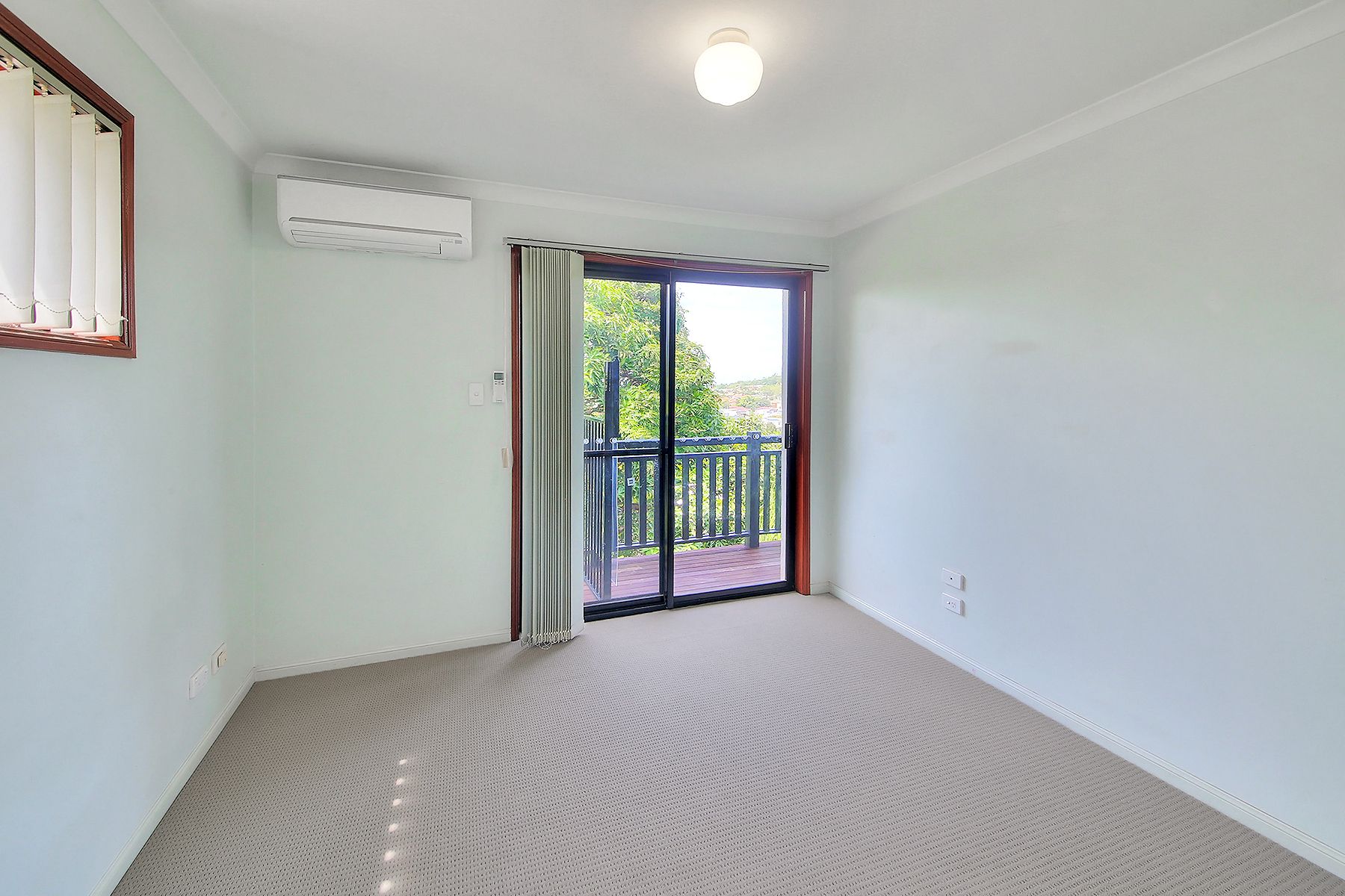 29/56 Rise Street — photo 8 of 12