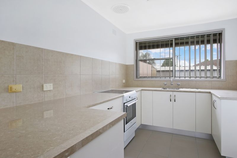 562 Woodbury Court, Lavington NSW 2641