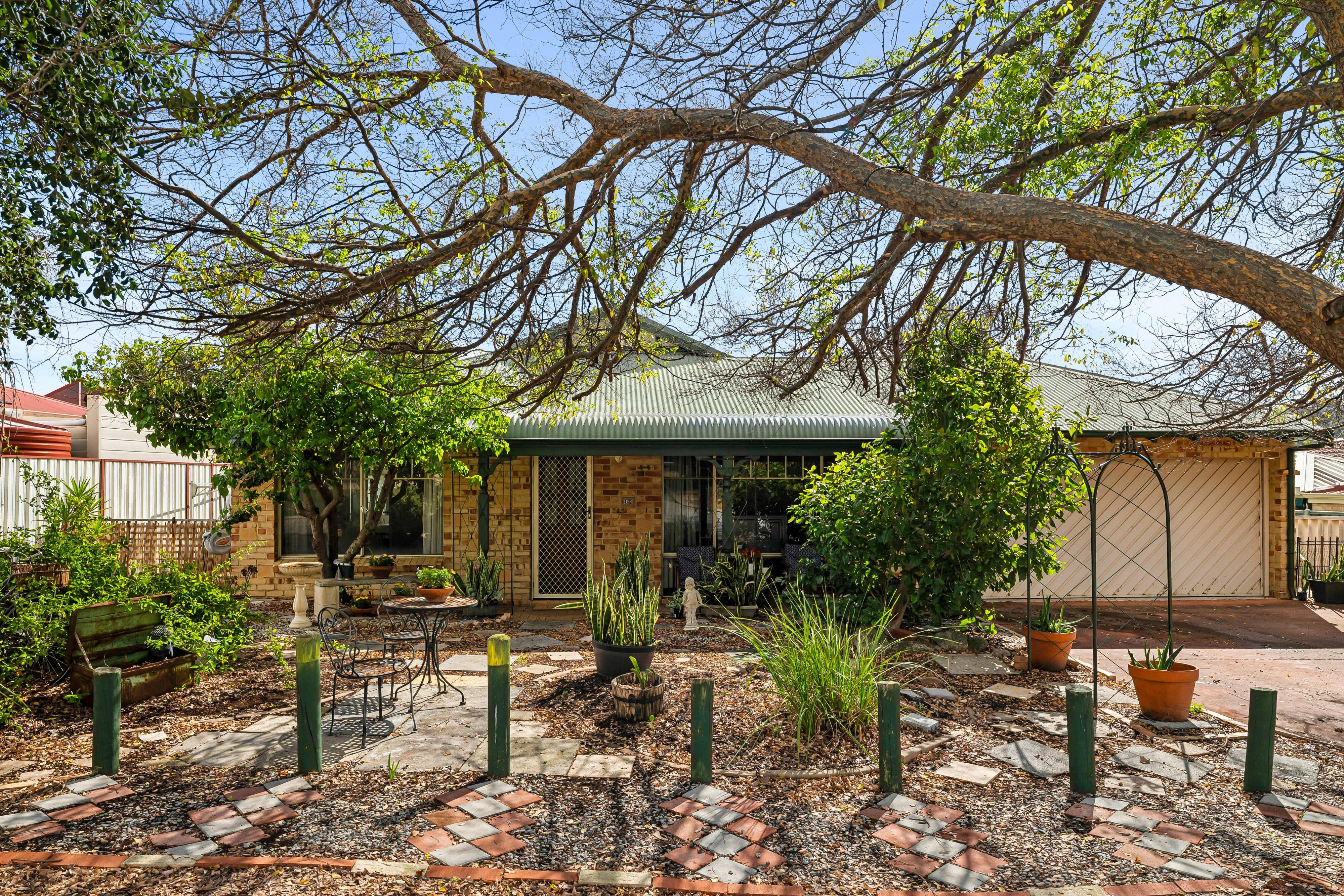 10 Daylesford Elbow — photo from Ray White Midland & Hills