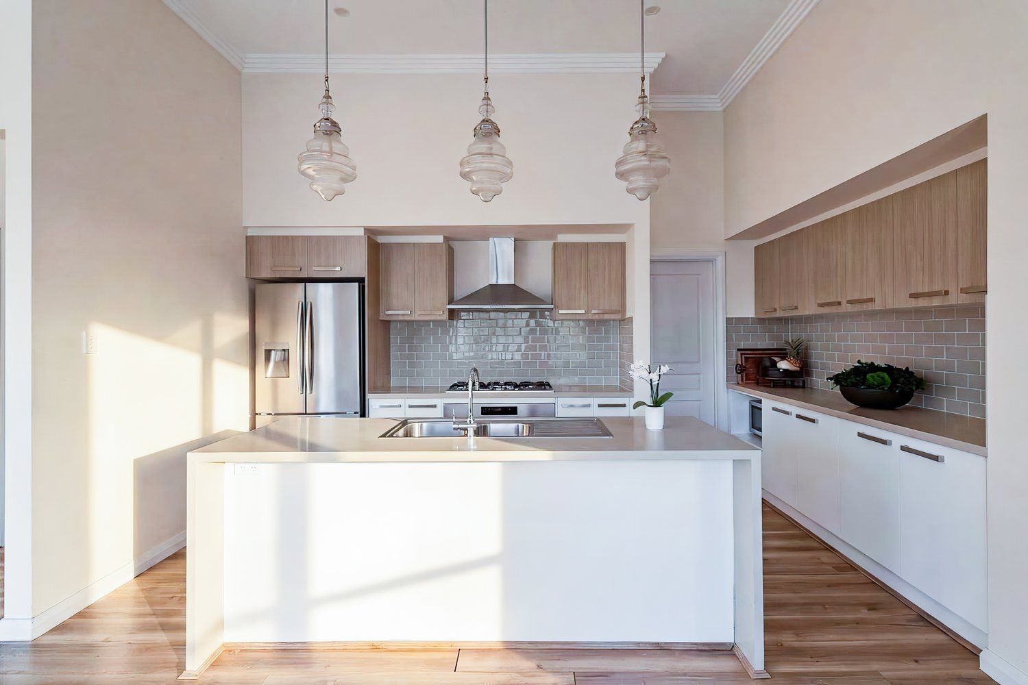 8 Folsom Crescent — photo 6 of 10