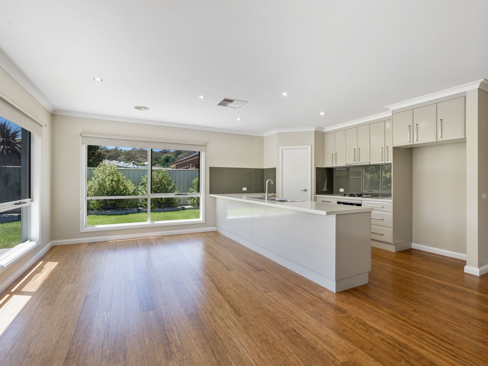 190 Pickworth Street, Thurgoona, NSW 2640