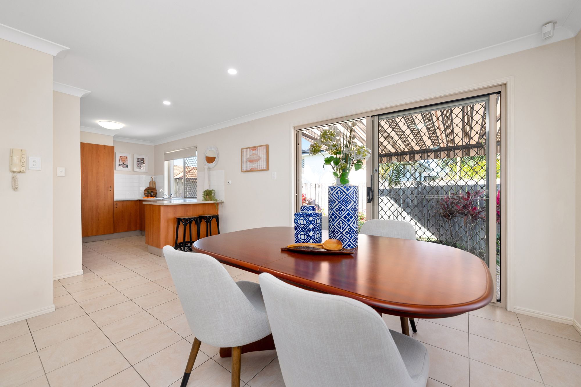 3/39 Johnston Street — photo from Ray White Carina