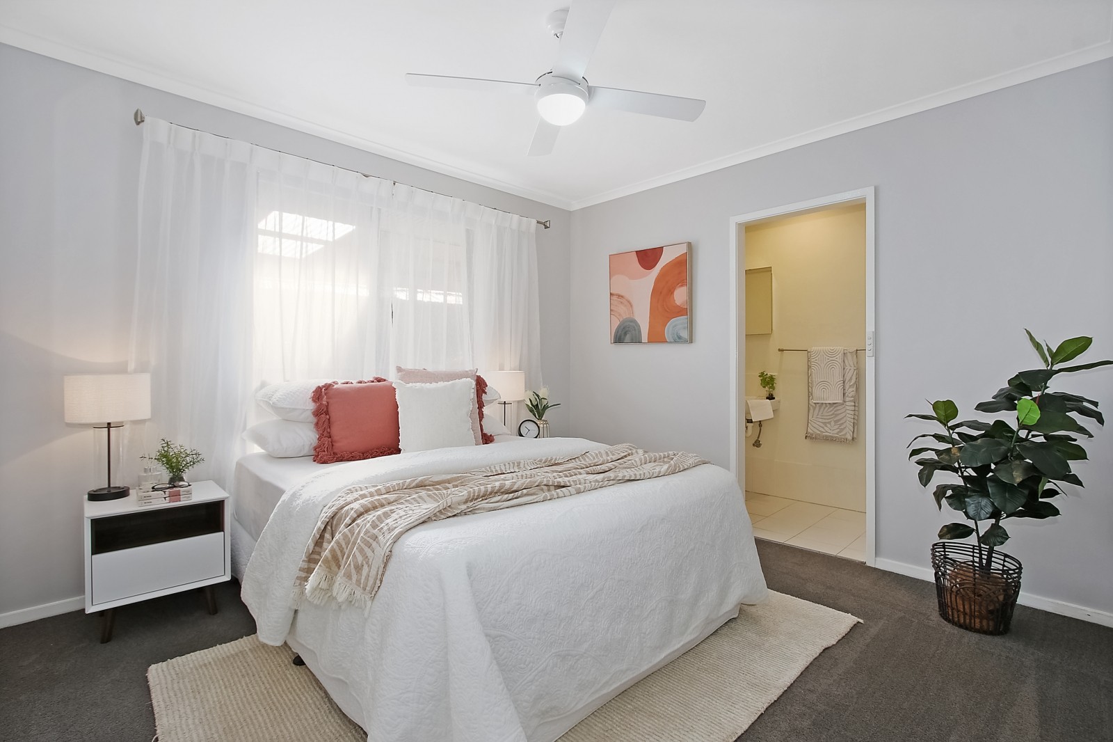 555 Prune Street, Lavington, NSW 2641