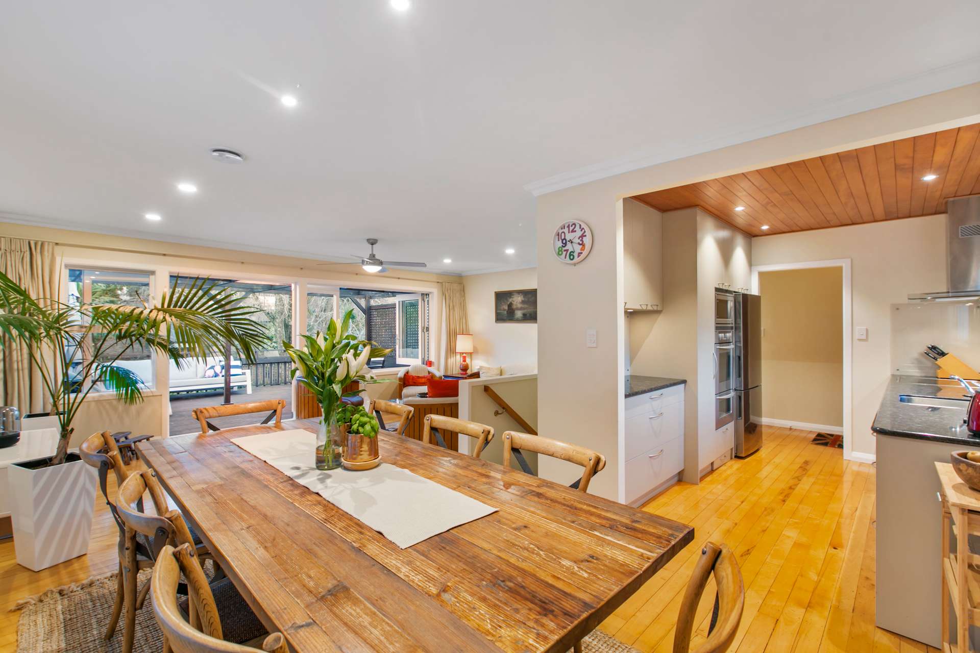 16 Ashby Avenue photo 3