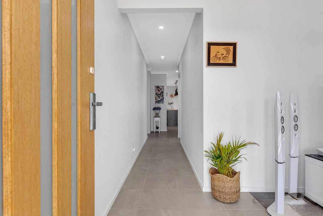 4 Arthurdale Crescent, Werribee, VIC 3030