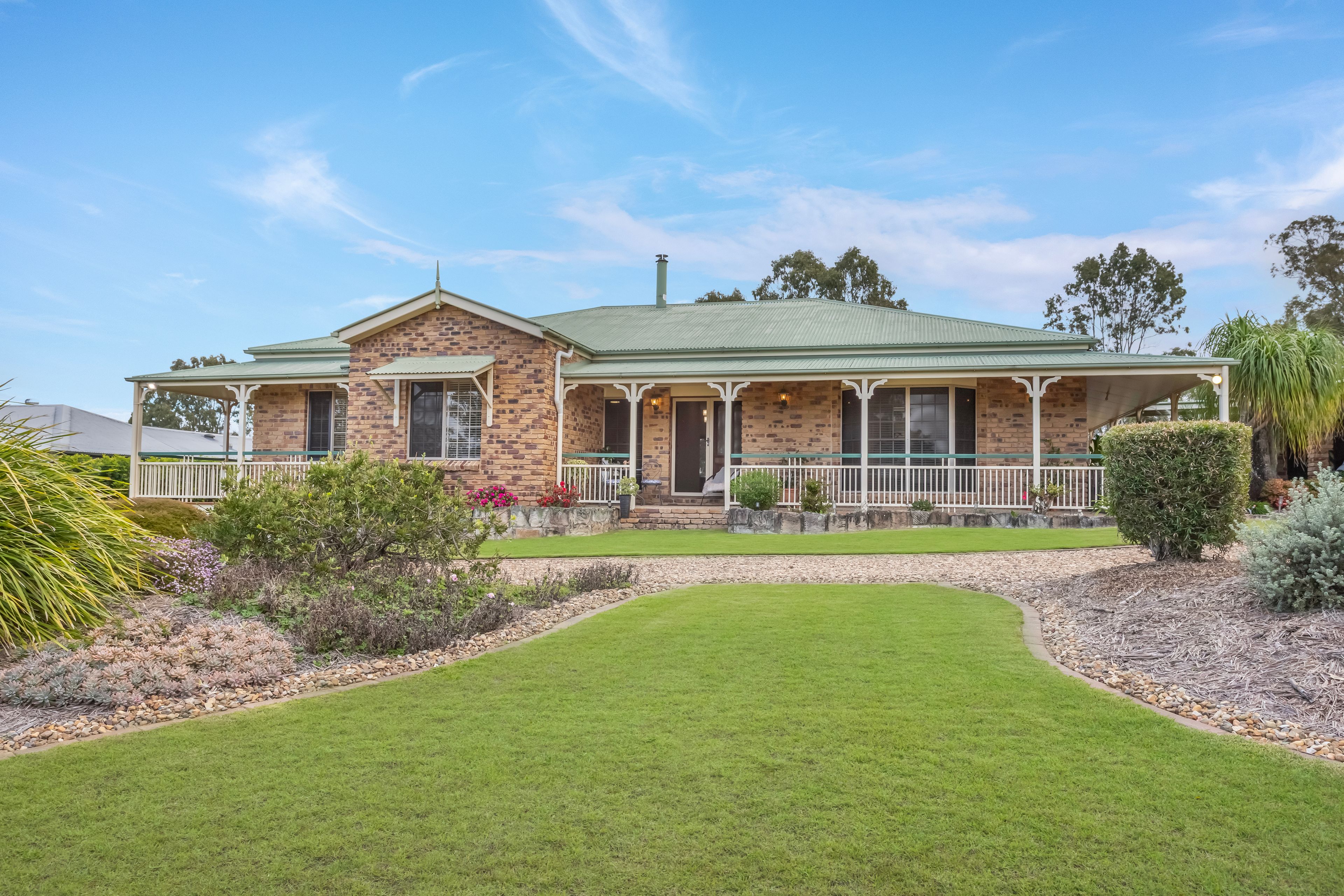 71-73 Elanora Way — photo from Ray White Ipswich
