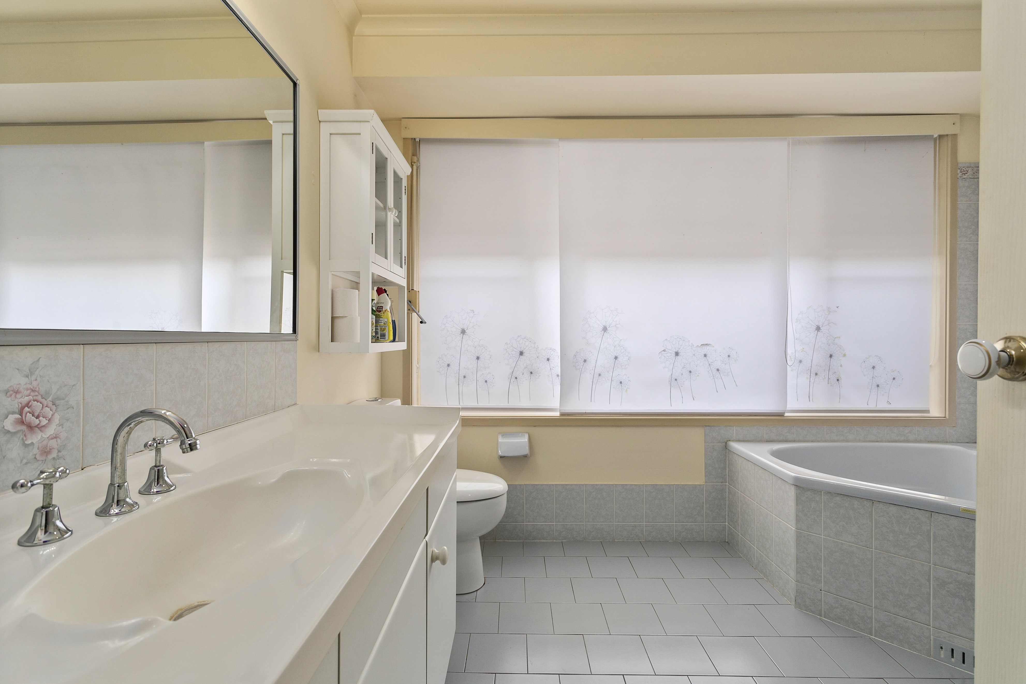 14 Macleay Place — photo 8 of 9