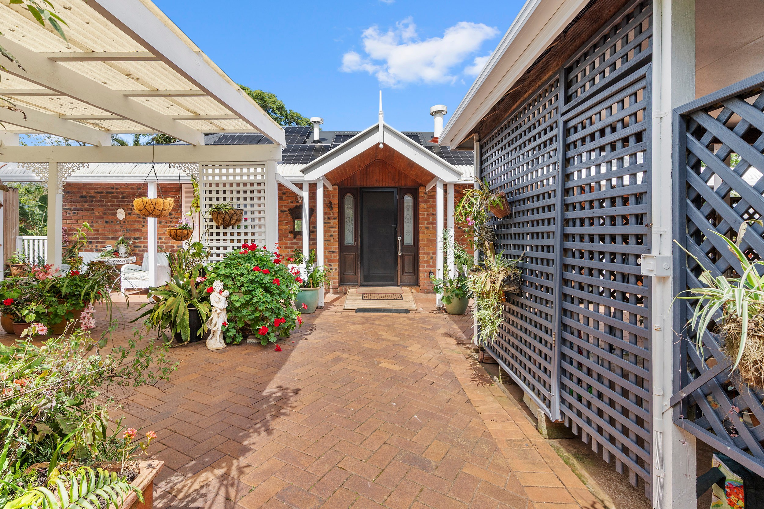 56 Jenyns Road, Tamborine Mountain, QLD 4272