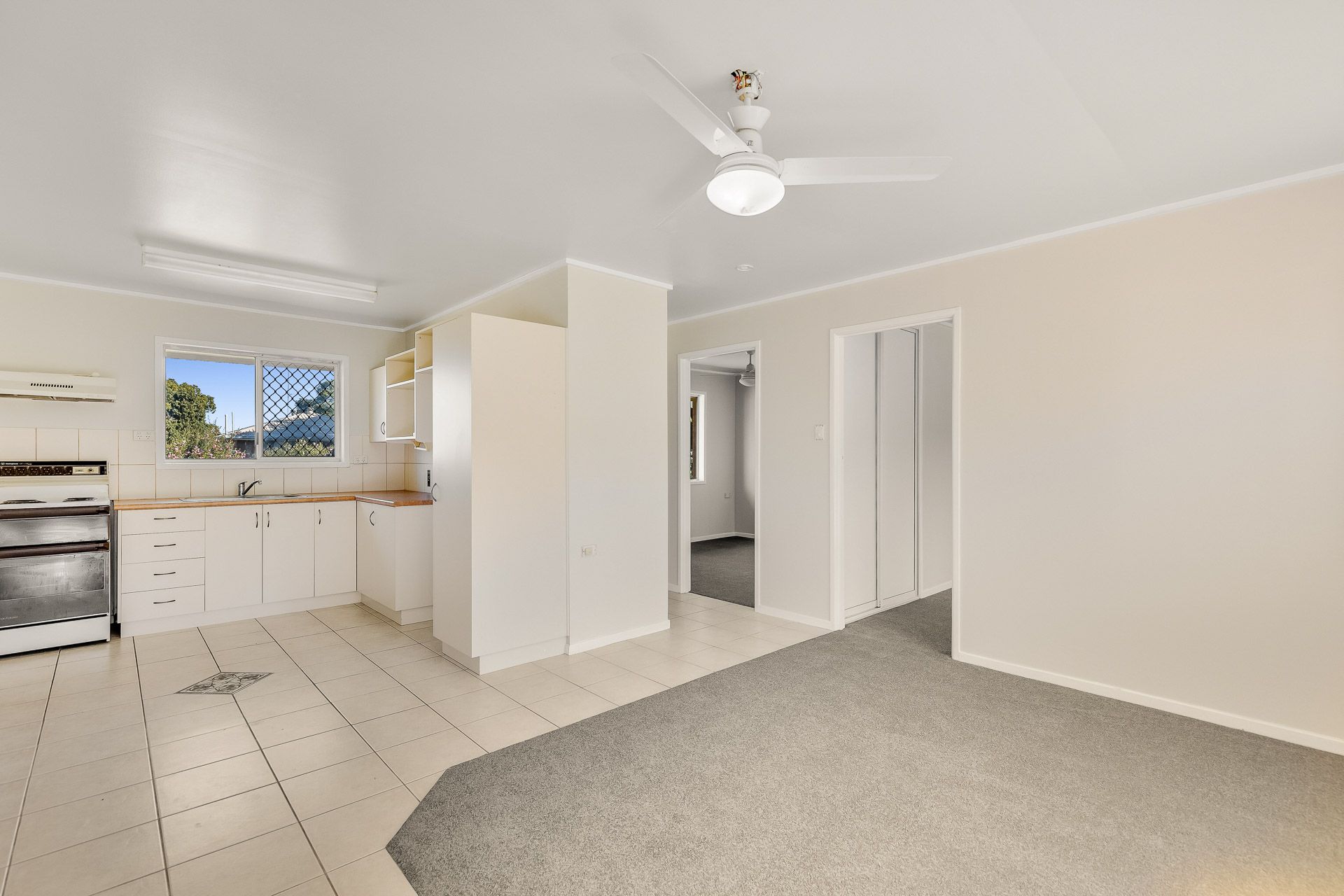 2/12 Potter Street, South Toowoomba, QLD 4350