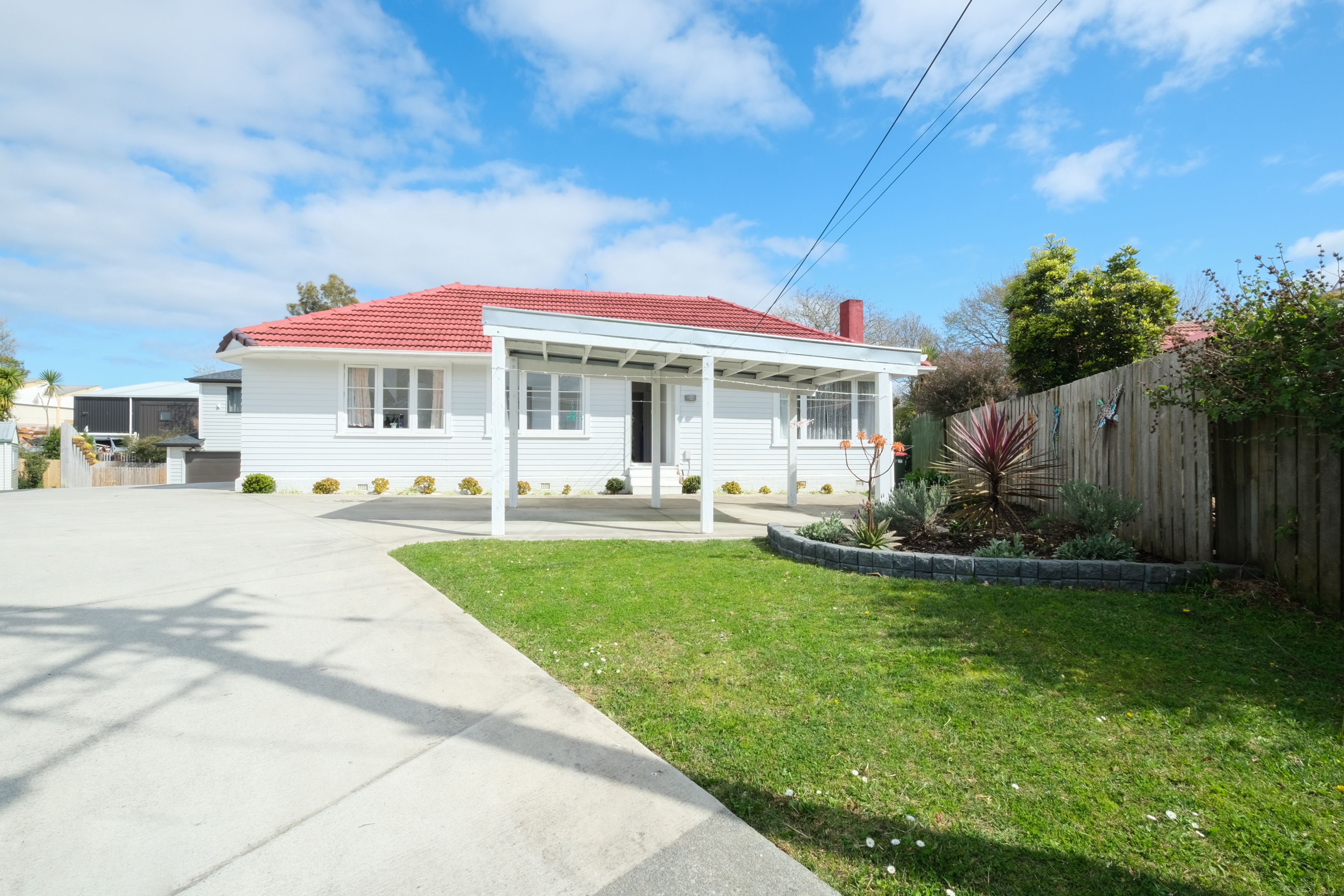 72 Smythe Road, Henderson, Waitakere City