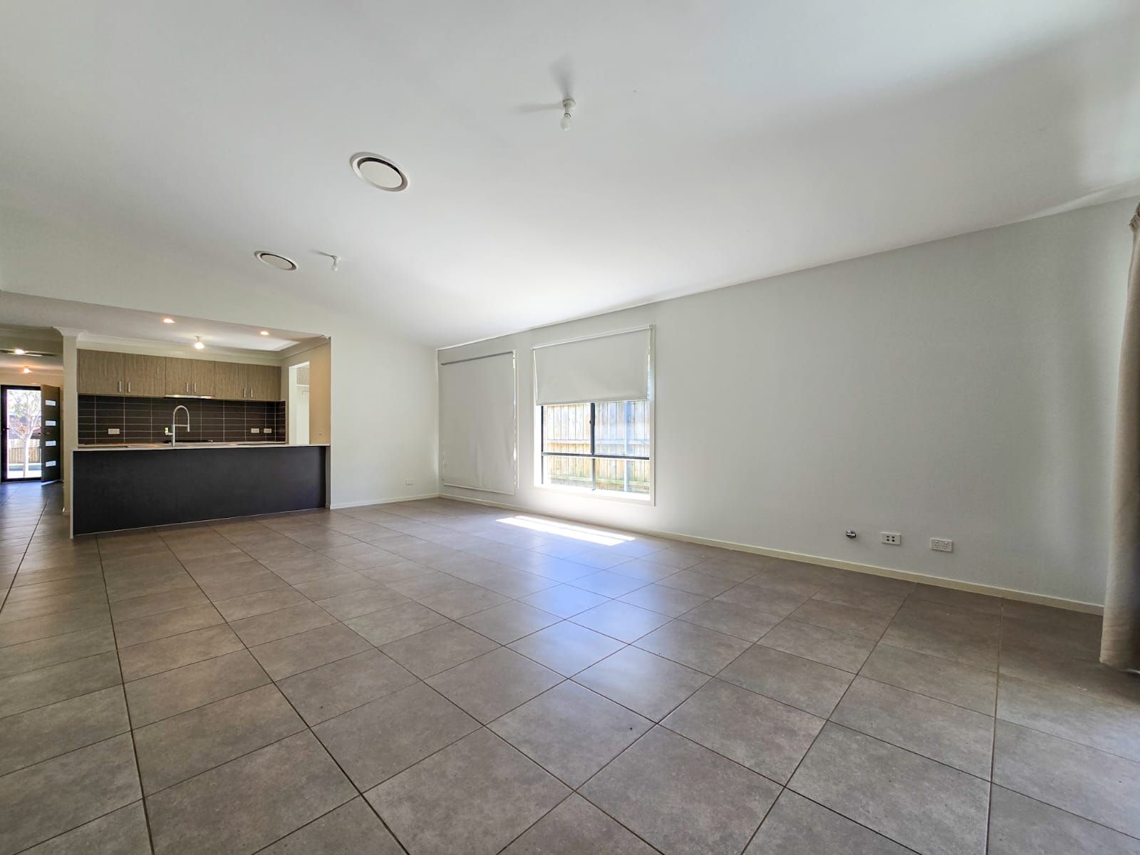 33 Wheatley Drive, Airds, NSW 2560