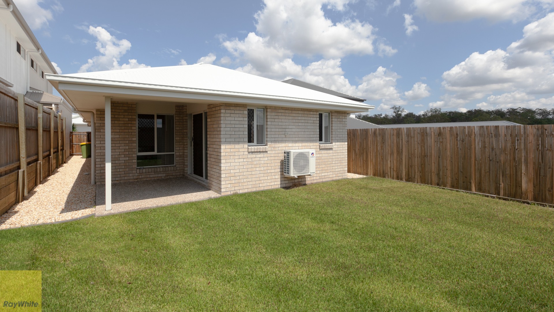 31 Falcon Street, Redbank Plains, QLD 4301