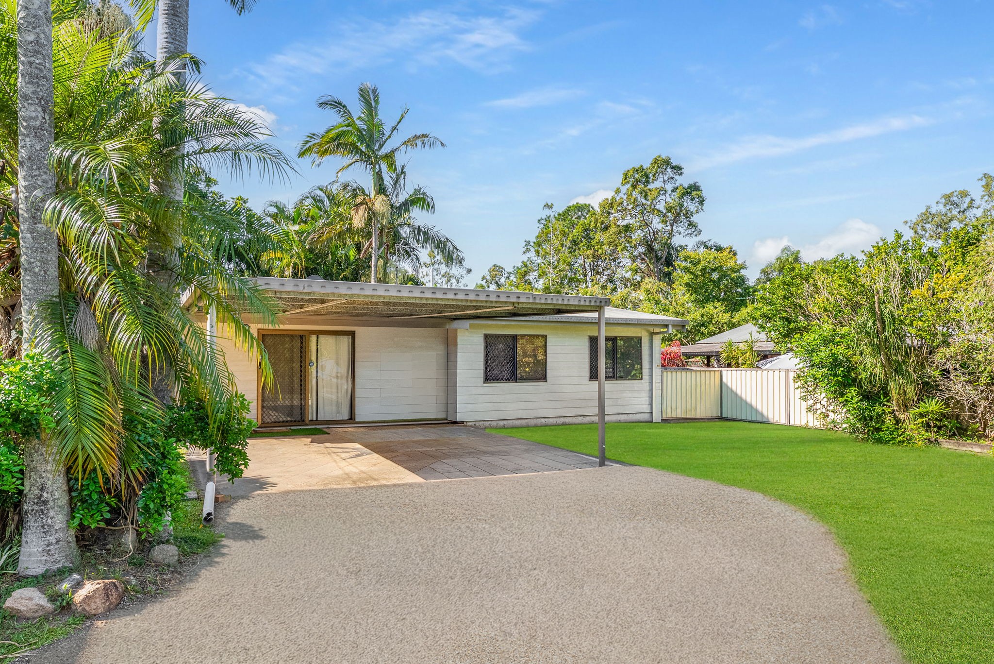 8 Clarence Street, Waterford West, QLD 4133