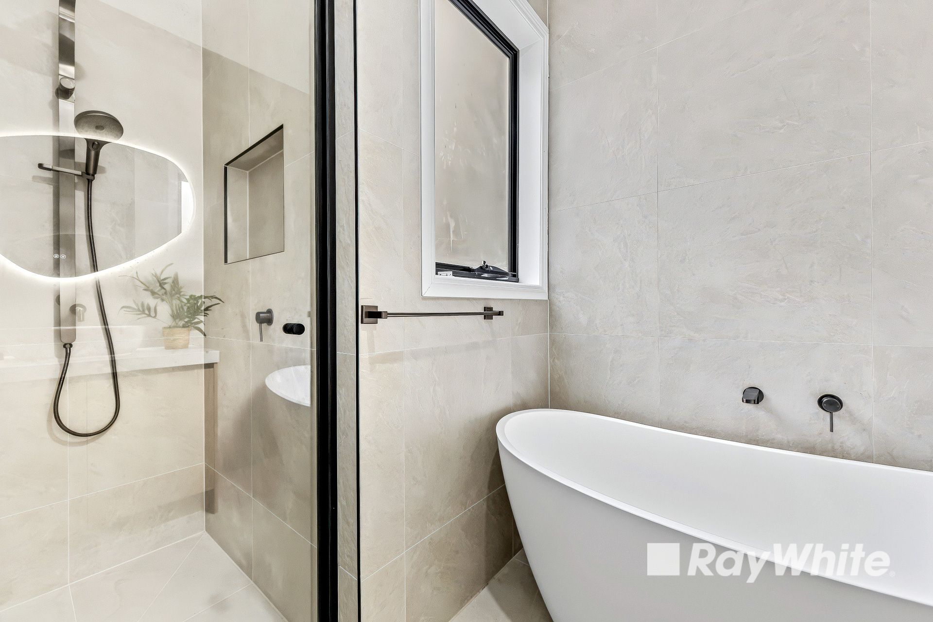 6 Dorothy Court — photo 11 of 15