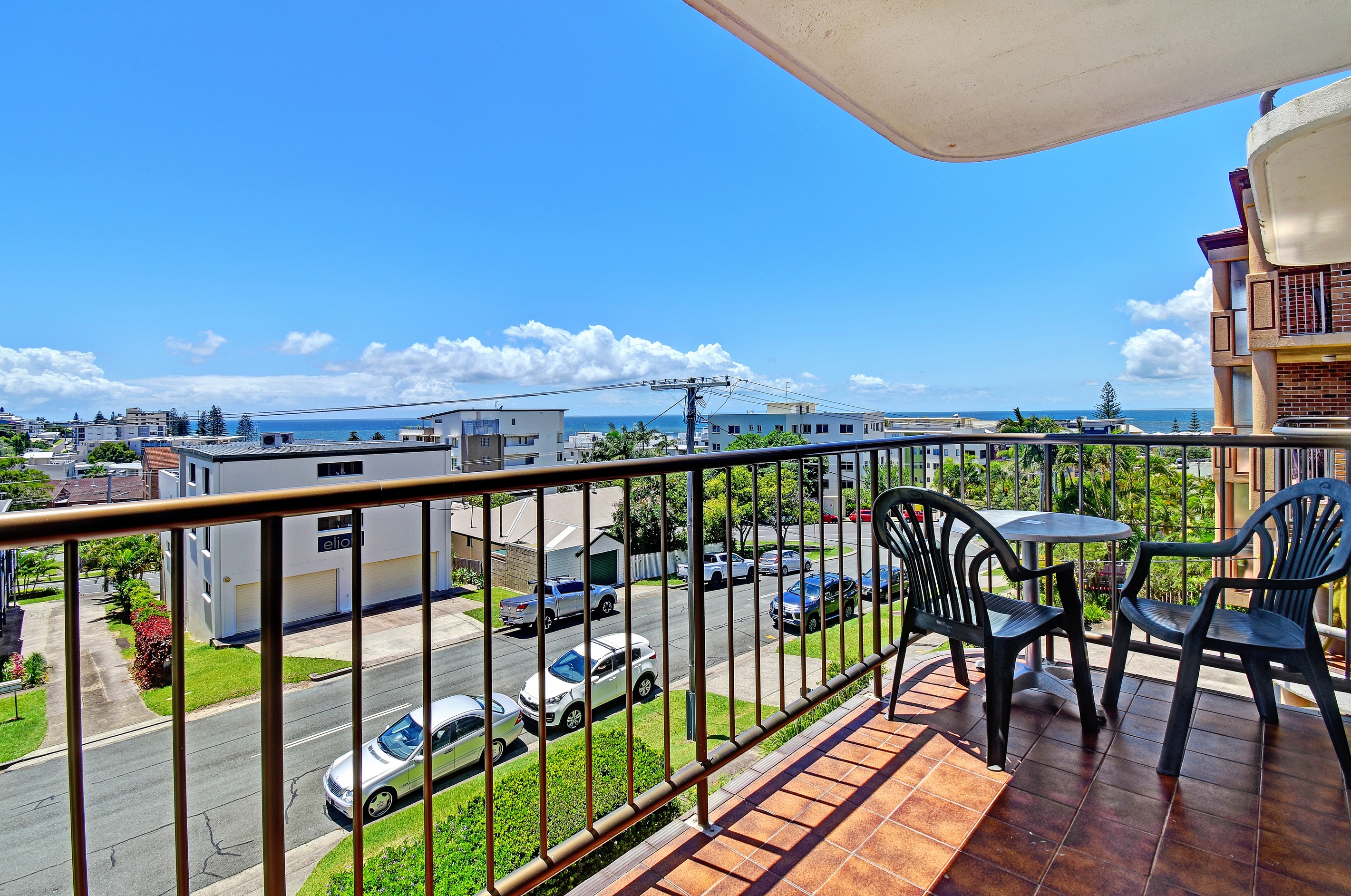 4/8 Mahia Terrace, Kings Beach, QLD 4551