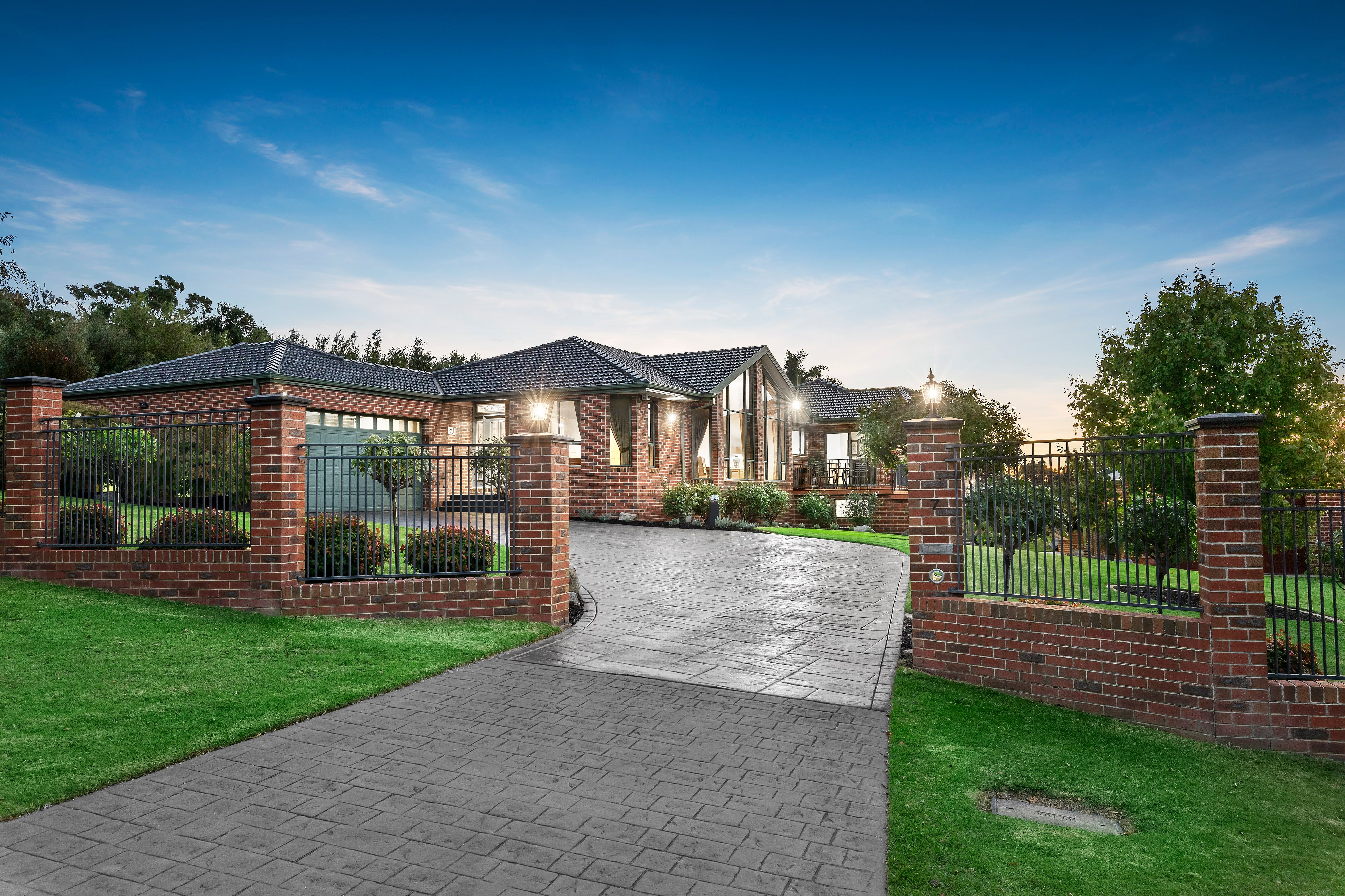 7 Birchbank Close, Lysterfield South, VIC 3156