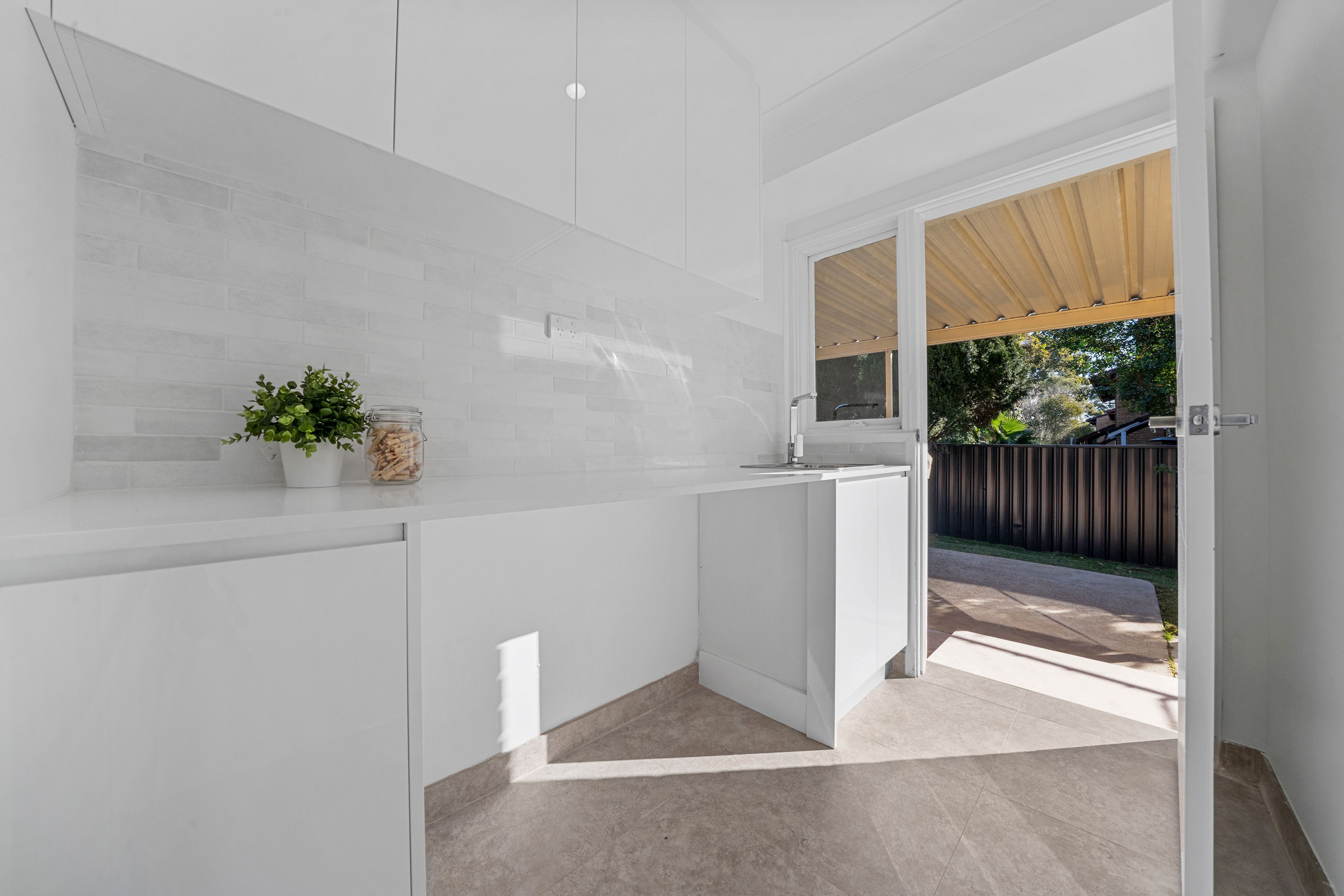 1 Kingsley Grove — photo 12 of 21